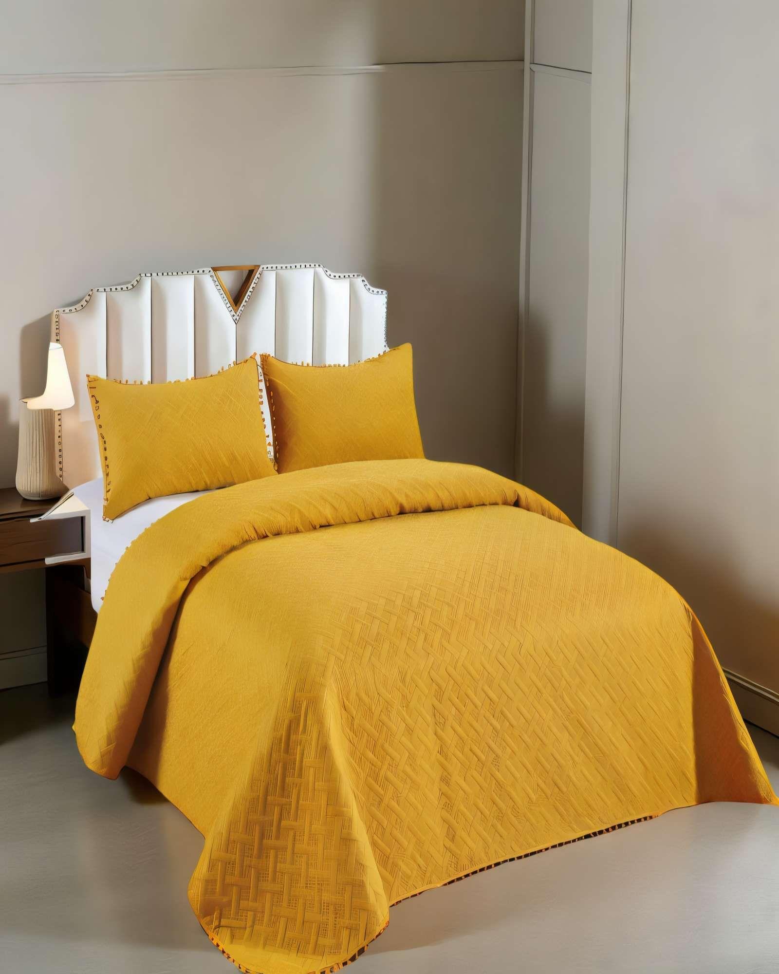 CUBRECAMA DE VERANO UNICOLOR CON POMPON 2P COLOR AMARILLO-3