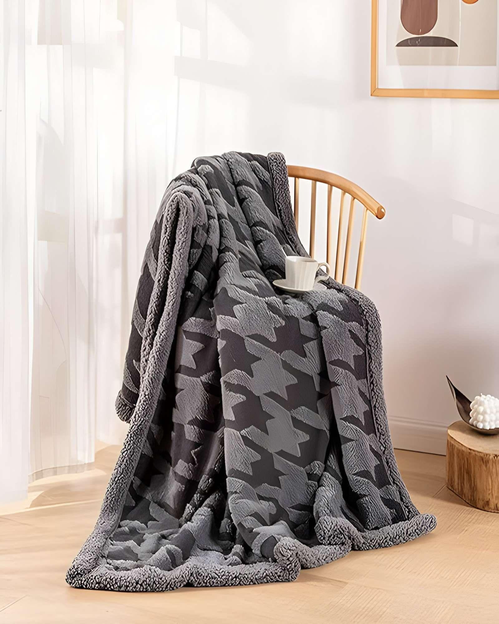 FRAZADA ELEGANTE 2 PLAZAS GRIS OSCURO 200X230CM J5-4