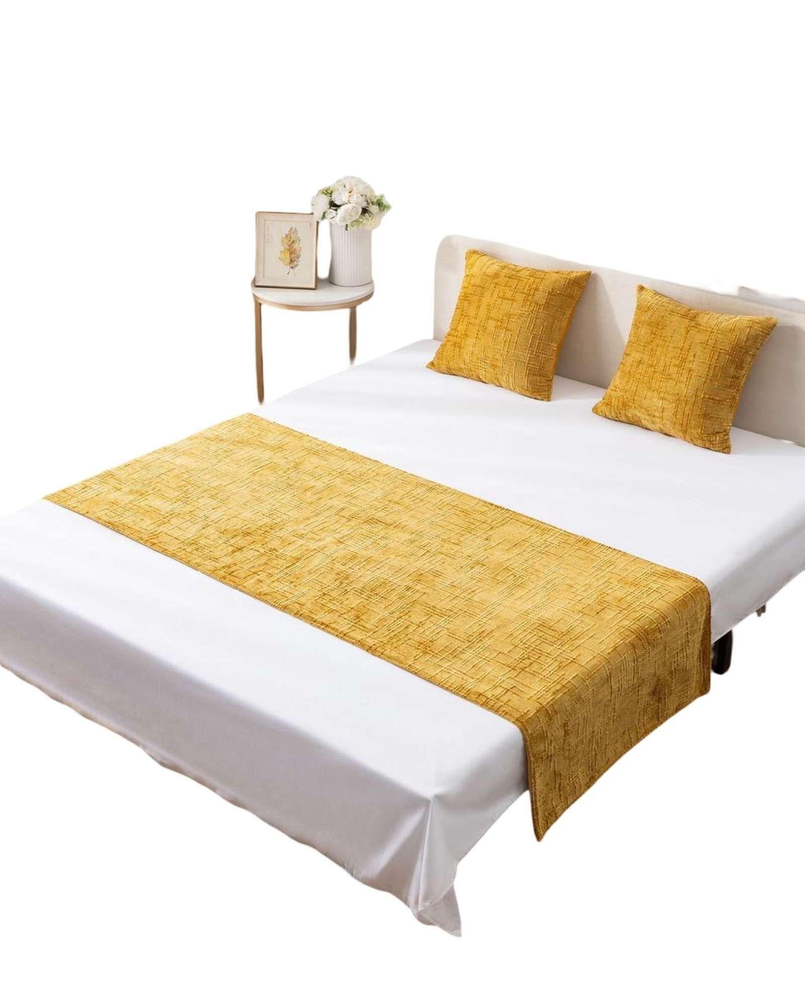 PIECERA CON 2 FUNDAS MODELO CHENILLE AMARILLO-2
