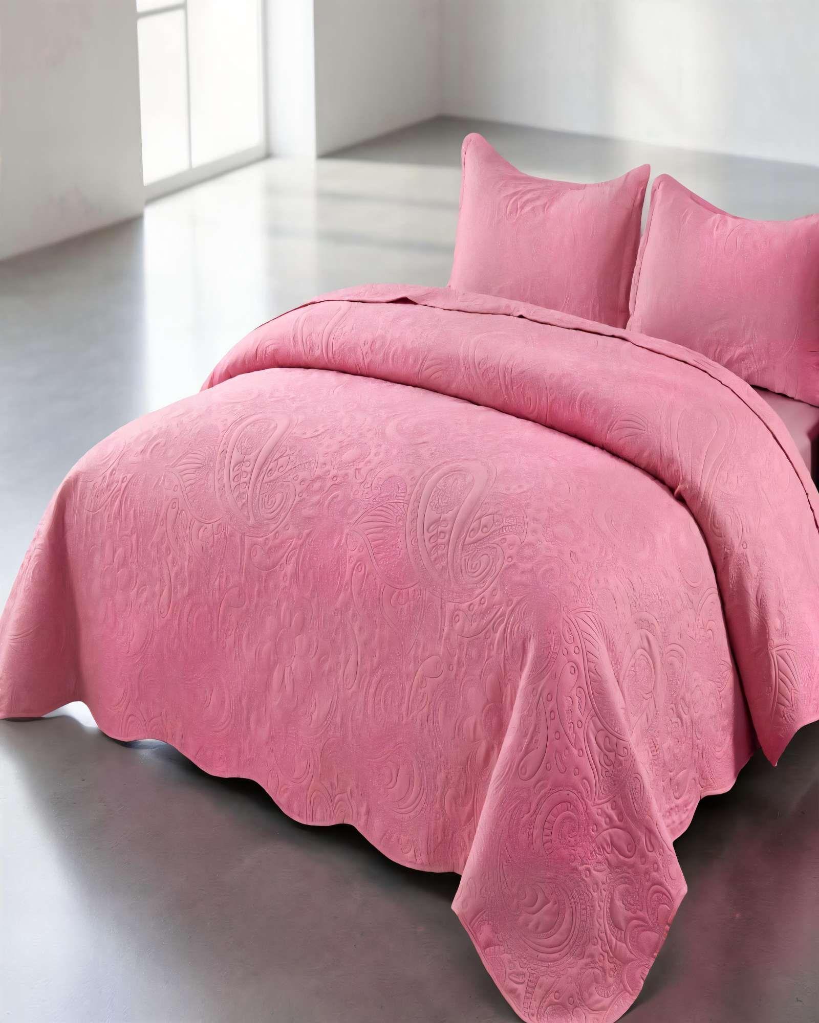 QUILT CUBRECAMA DE VERANO 1,5 PLAZAS CON RELIEVE COLOR ROSADO-2