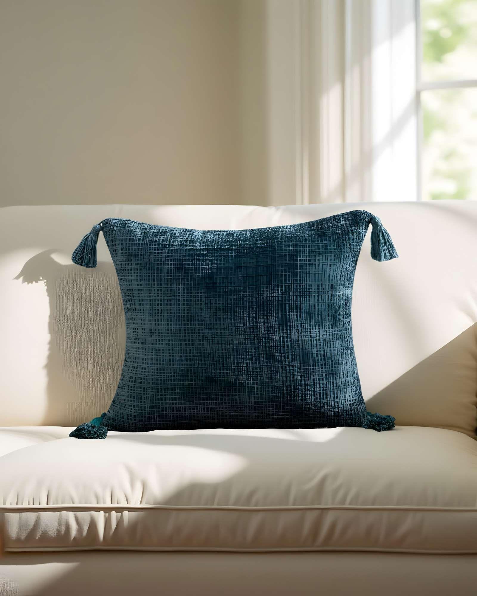 PACK DE 2 FUNDAS DE COJIN CHENILLE CON BORLAS 45X45 VERDE-3