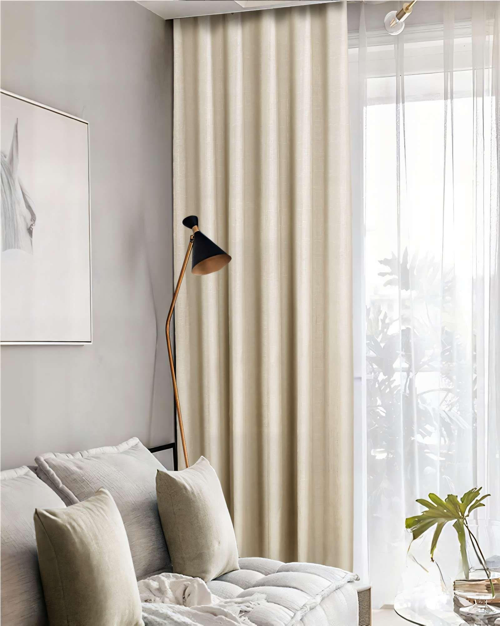 CORTINA ENGOMADA BLACKOUT 2 PAÑOS COLOR BEIGE-2