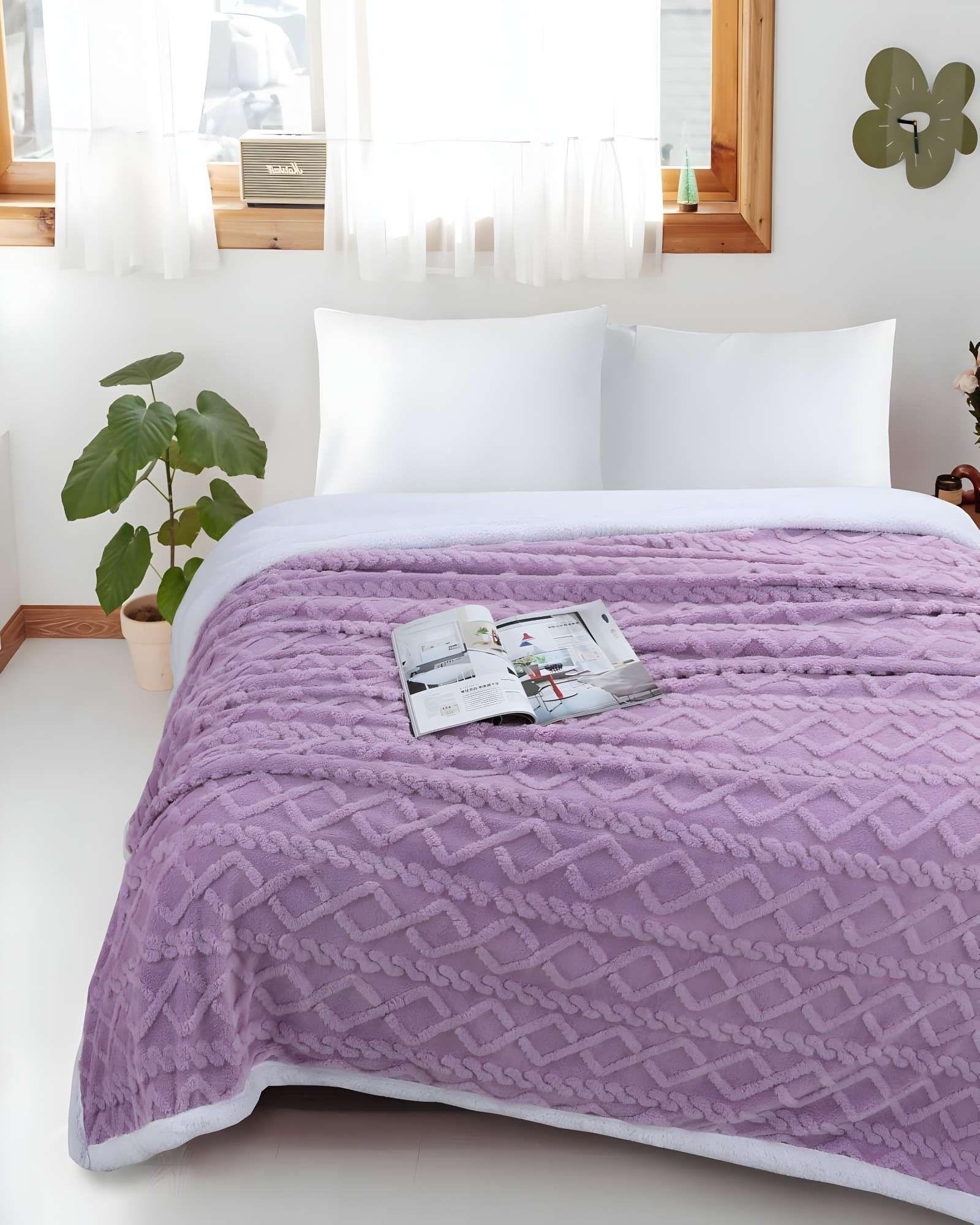 FRAZADAS  KING LILA 230x250 cm-3