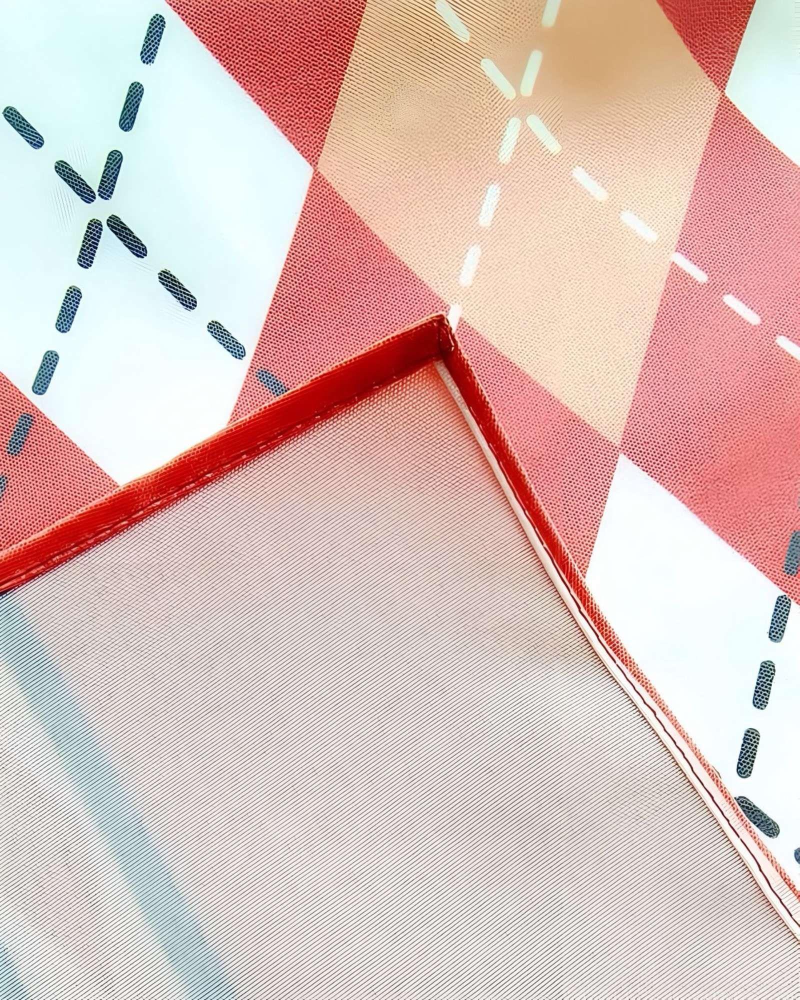 PACK DE MANTEL CON 6 FUNDAS DE SILLAS ANTIMANCHAS NAVIDEÑO 140X220 CM J1-3