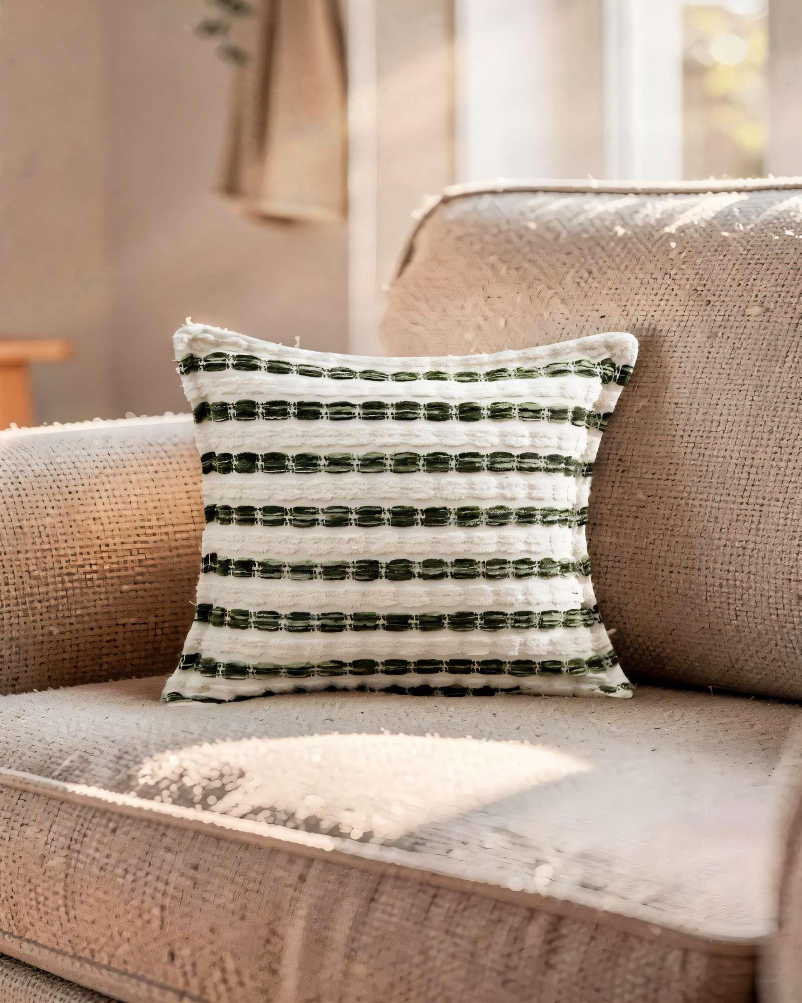 SET DE 4 FUNDAS DE COJIN 45CMX45CM  A RAYAS BEIGE CON VERDE-3