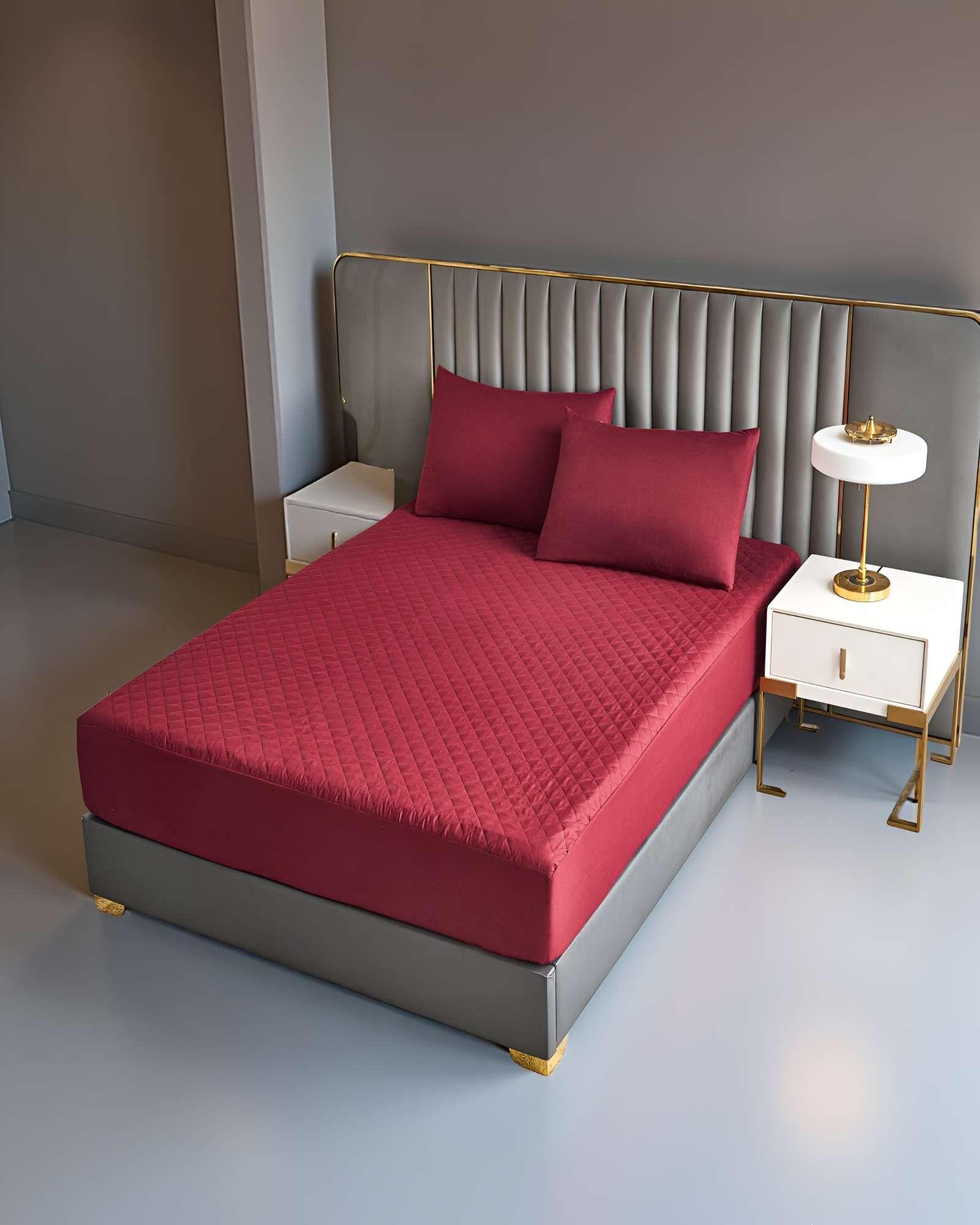 CUBRECOLCHON IMPERMEABLE PLAZA Y MEDIA COLOR BURDEO-2