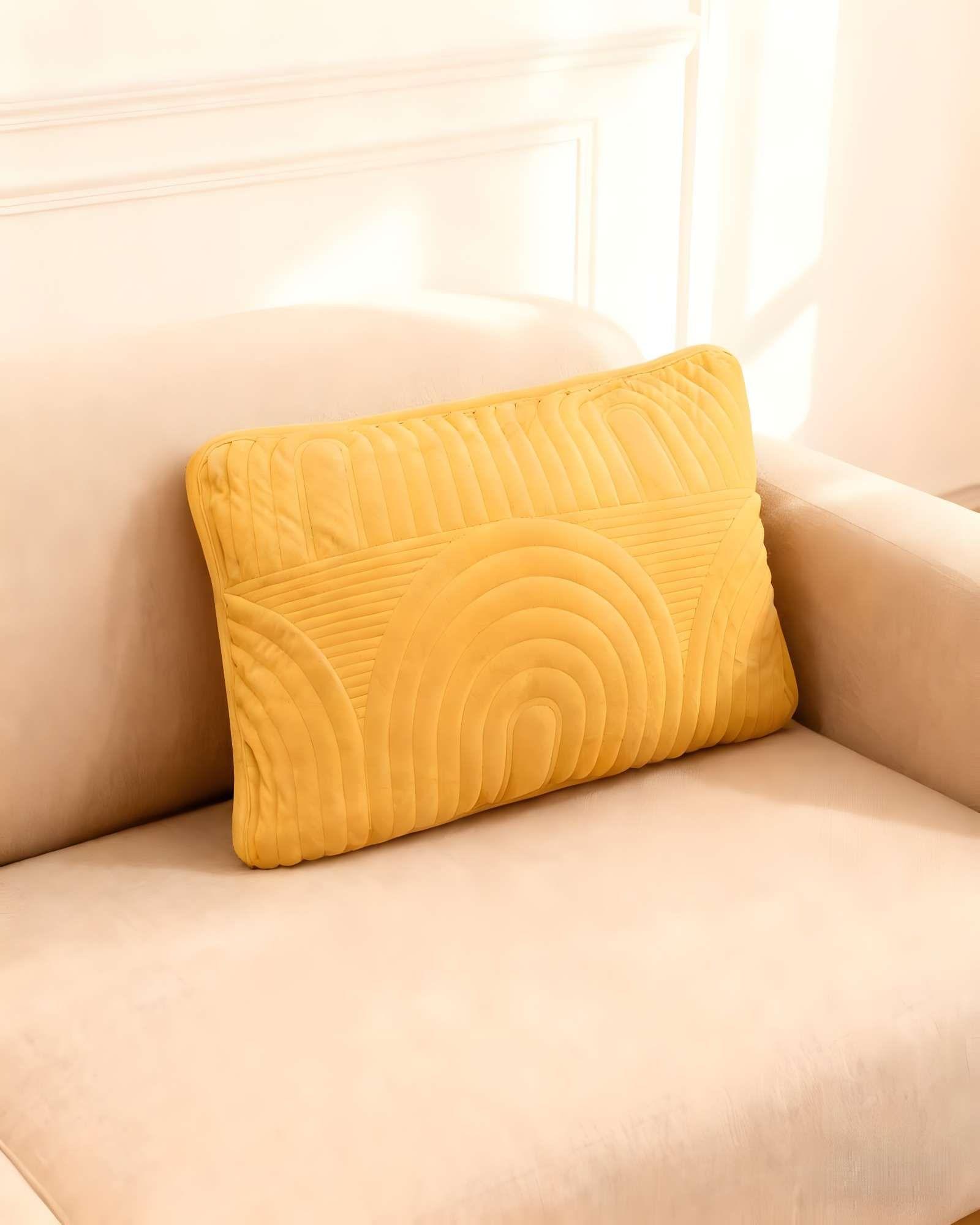 SET DE 4 FUNDAS DE COJIN SERIE ARCO 30X50 CM AMARILLO-3