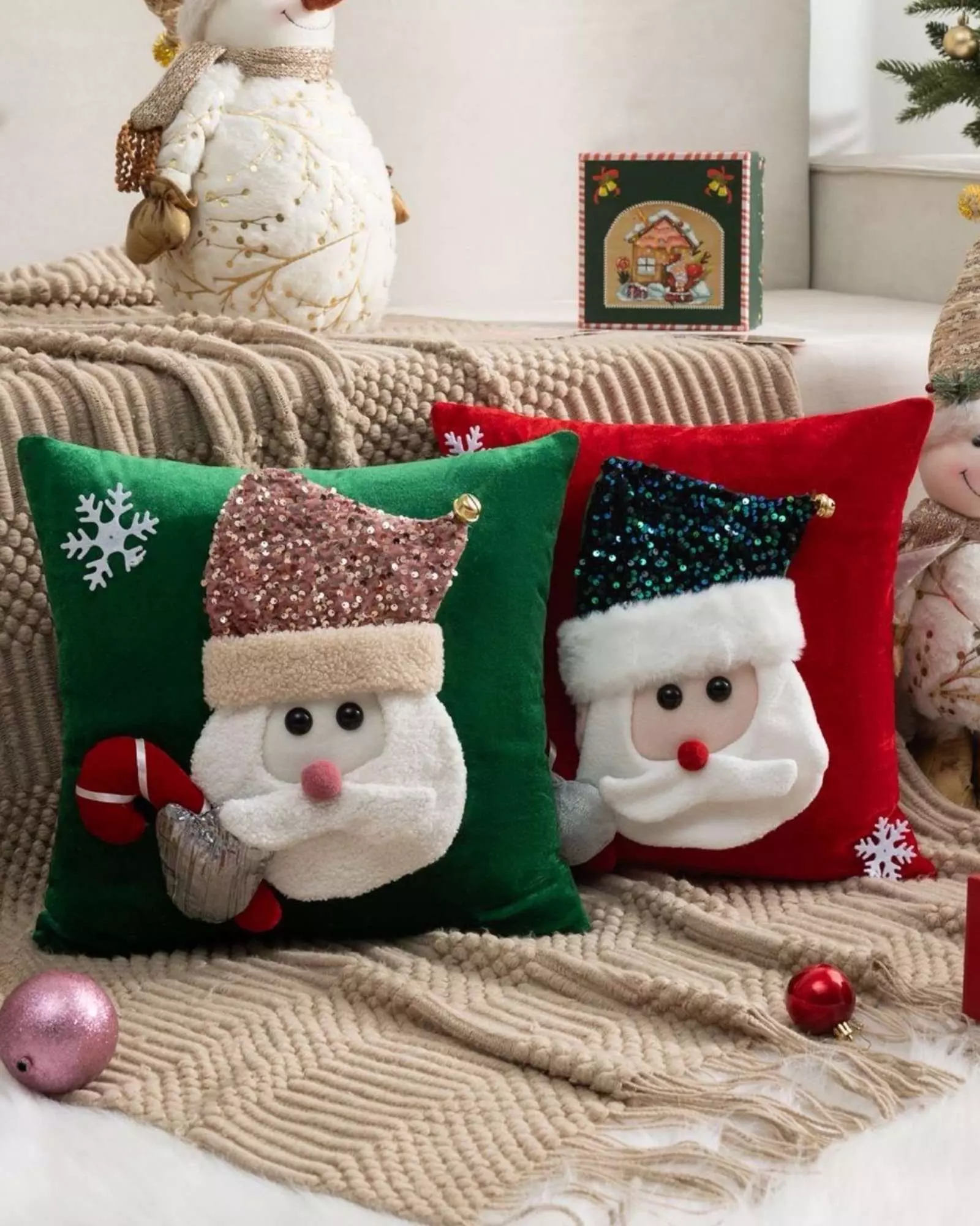 PACK DE 4 FUNDAS DE COJIN PARA NAVIDAD 3D   B4-1