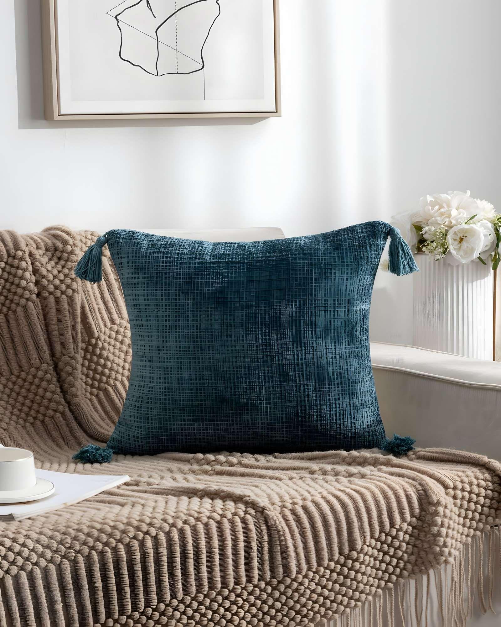 PACK DE 4 FUNDAS DE COJIN CHENILLE CON BORLAS 45X45 VERDE-2