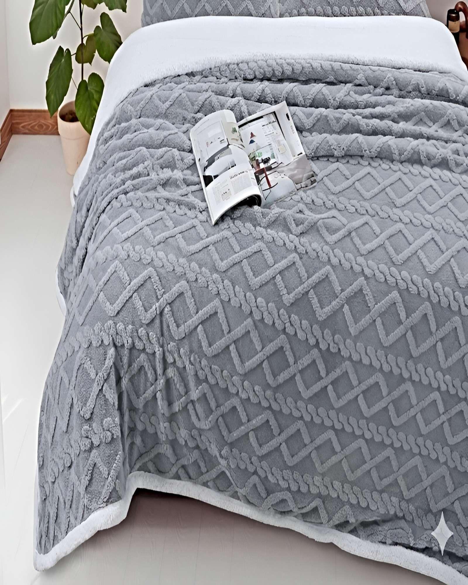 FRAZADA CON SHERPA TEXTURIZADA TEXTURIZADA PLAZA Y MEDIA GRIS C.-2