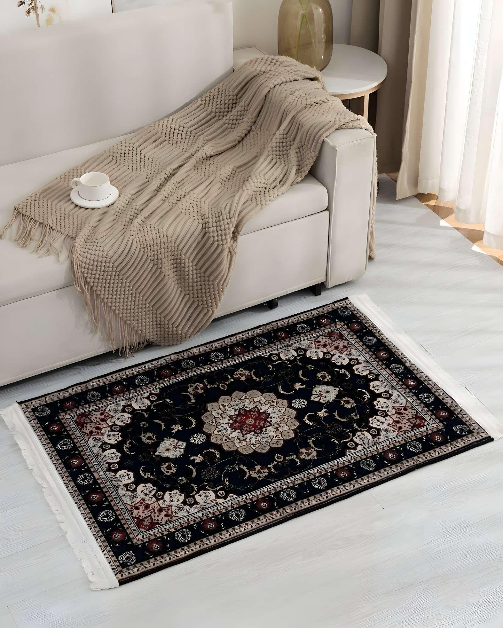 ALFOMBRA DECORATIVA CON FLEQUILLOS 80X120 NEGRO P4-3