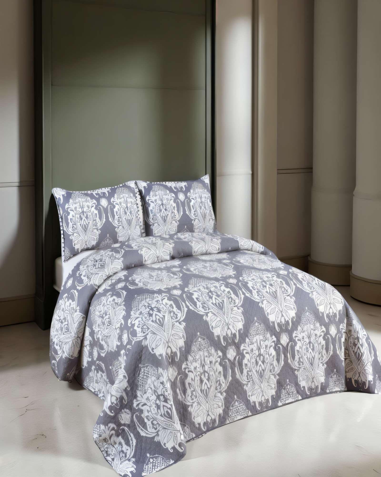 CUBRECAMA DE VERANO CON POMPON Y DISENO KING MULTICOLOR 05-2