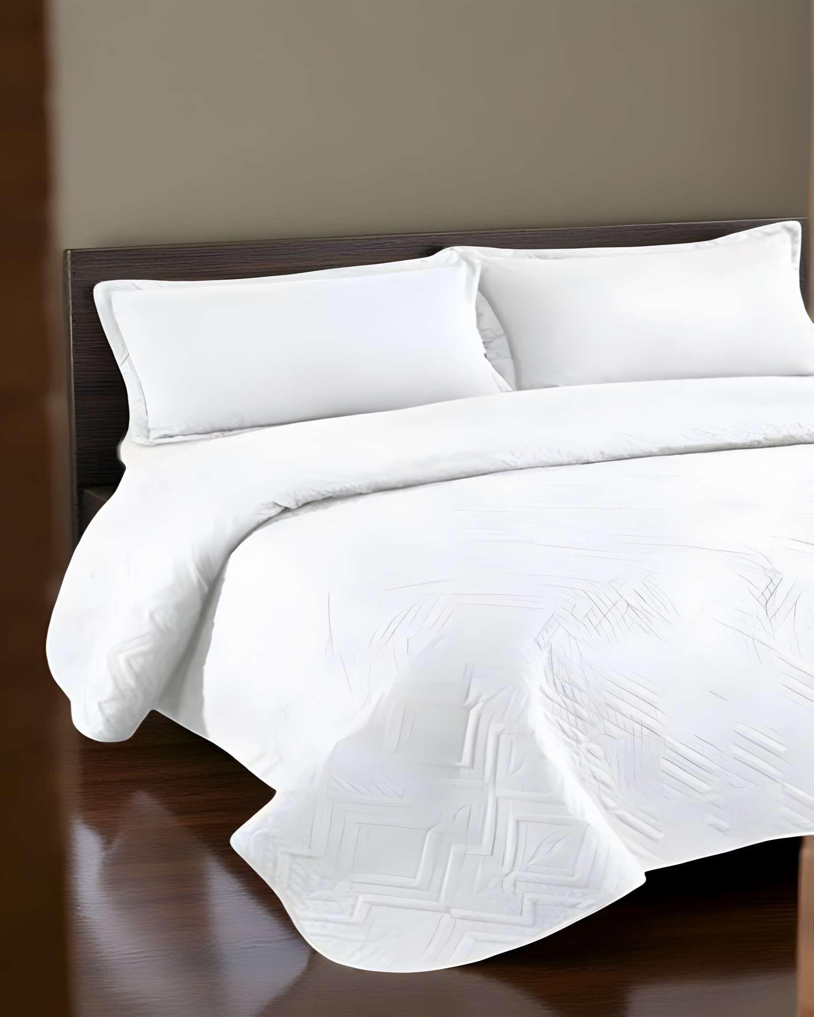 QUILT CUBRECAMA DE VERANO CON COLORES LISOS 2 PLAZAS BLANCO-2