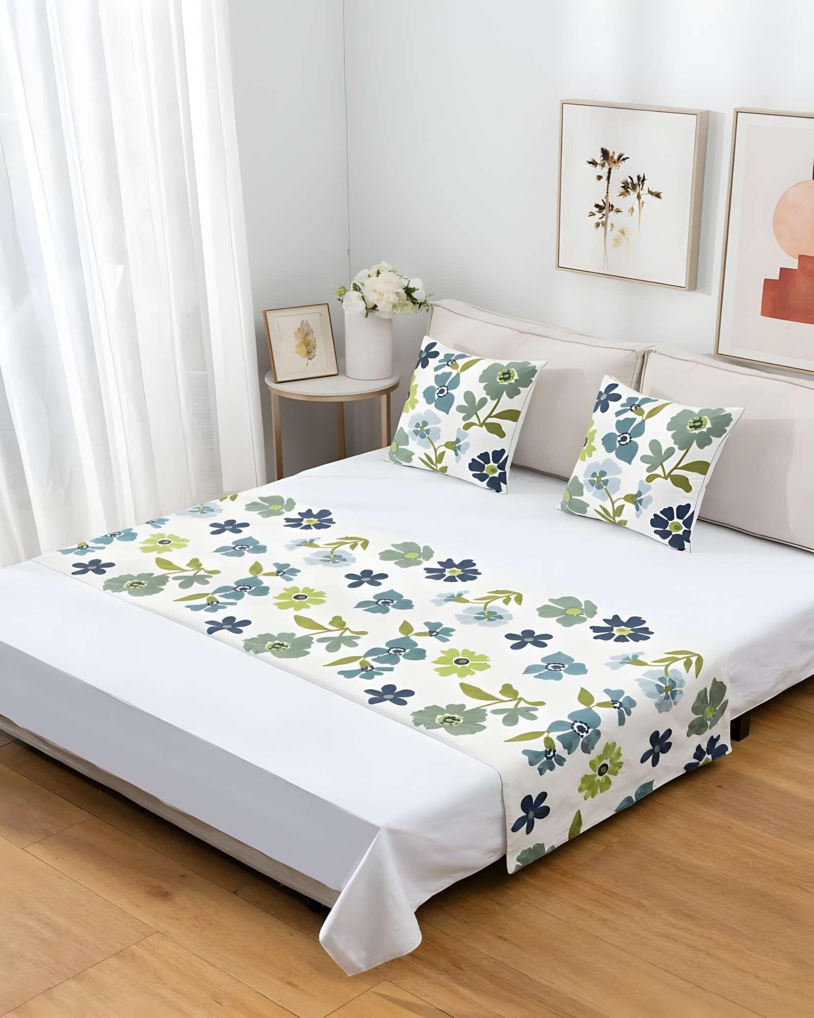 SET DE PIECERA BORDADA CON DOS FUNDAS BLANCO 09-3