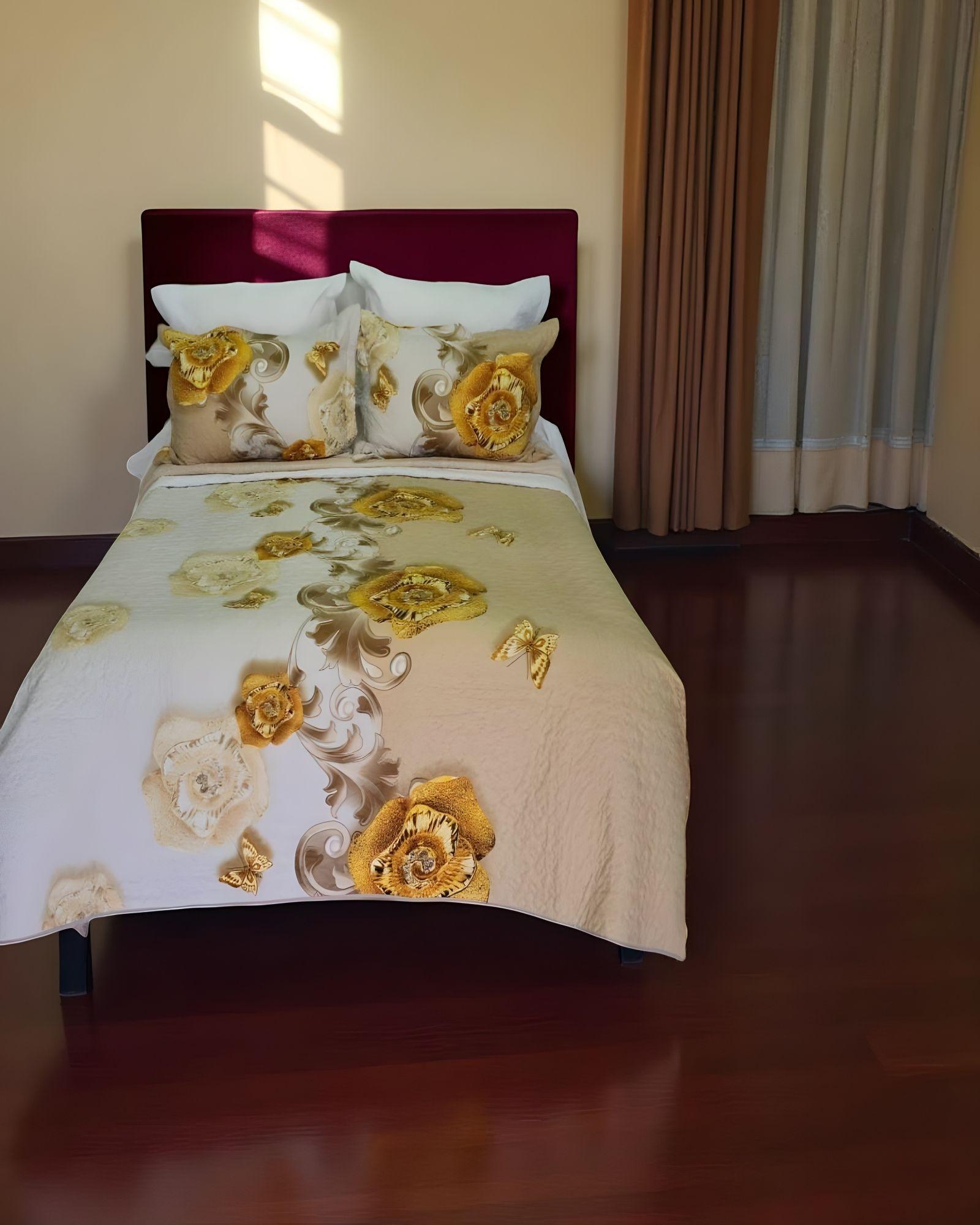 CUBRECAMA CON DIFERENTES DISEÑOS KING 250 X 270 CM P06-3