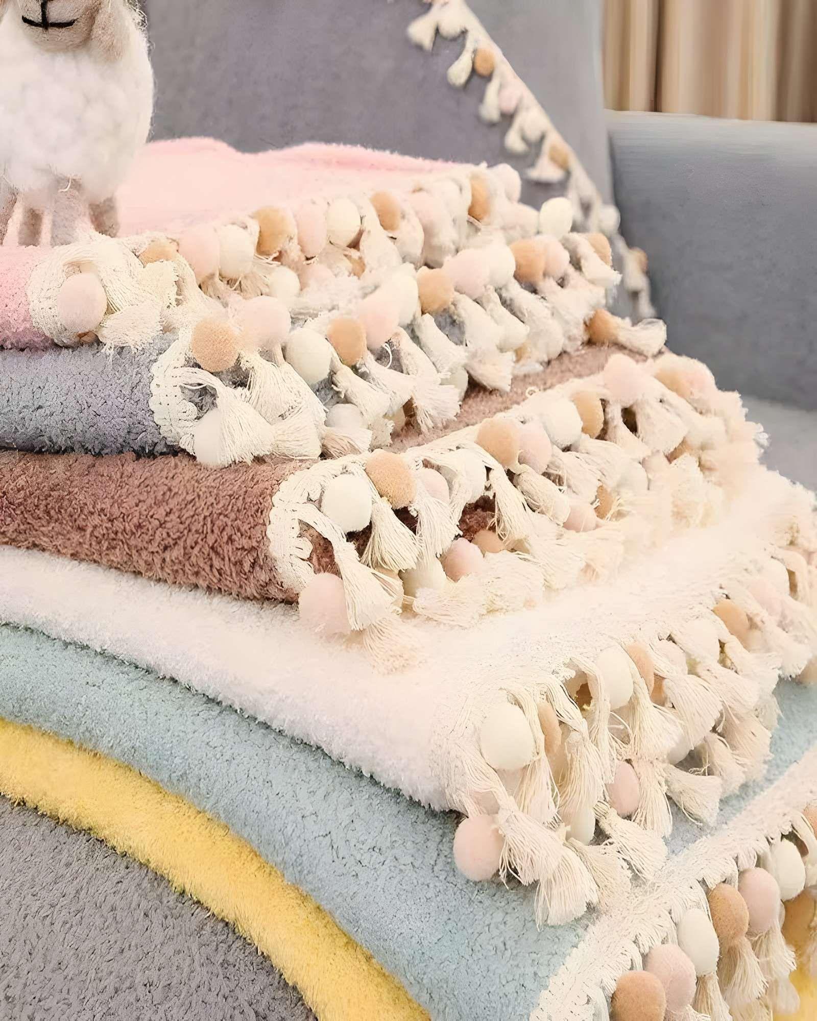 SET DE 5 FUNDAS DE SILLON CON FLECOS COLOR MARRON-3