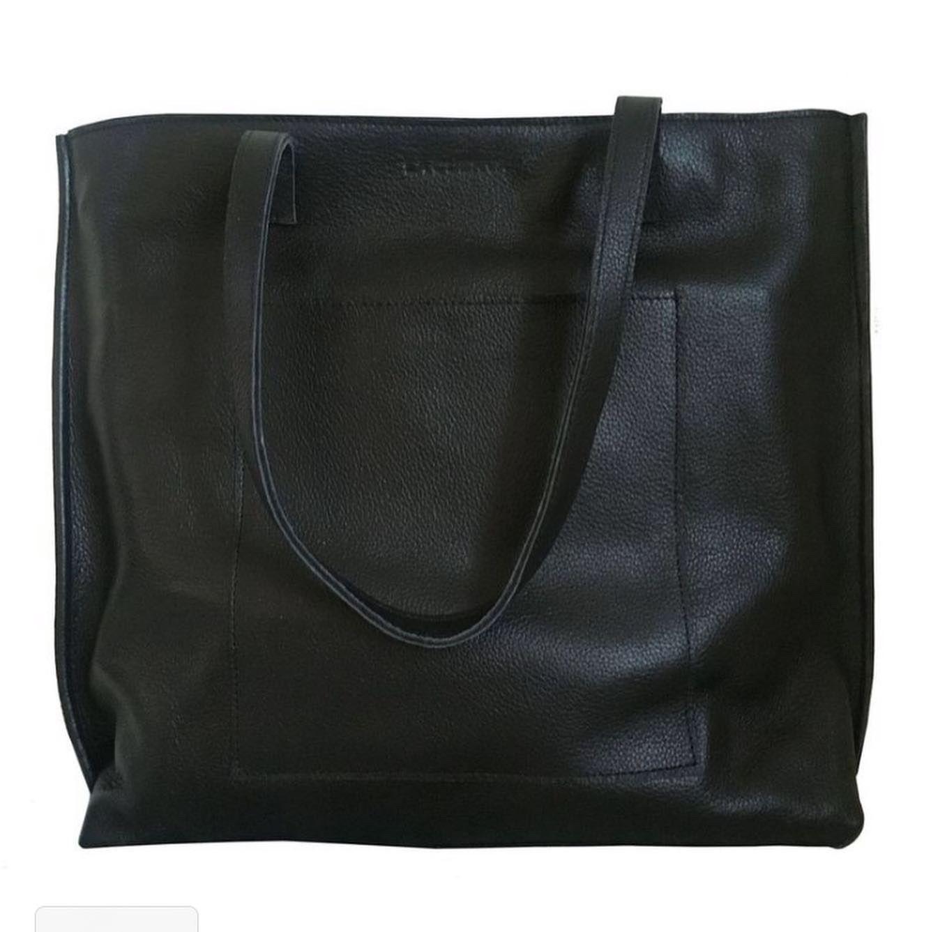 Cartera Cuero Victoria Negra-1