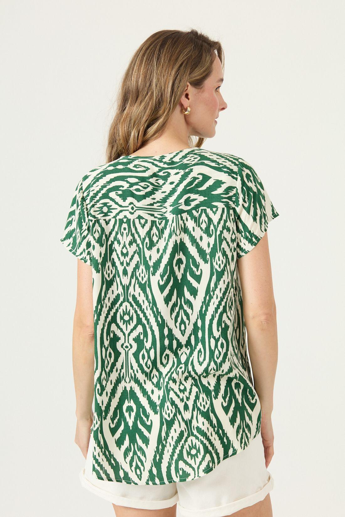 Blusa Estampada Verde Cod 4516665-3