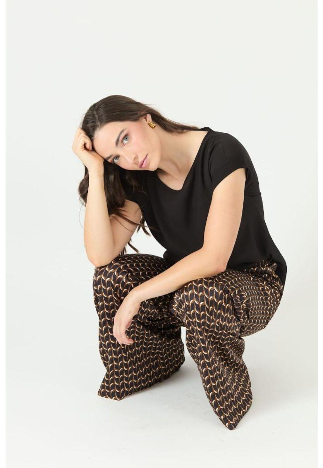Blusa negra PRIVILEGE 2368-0