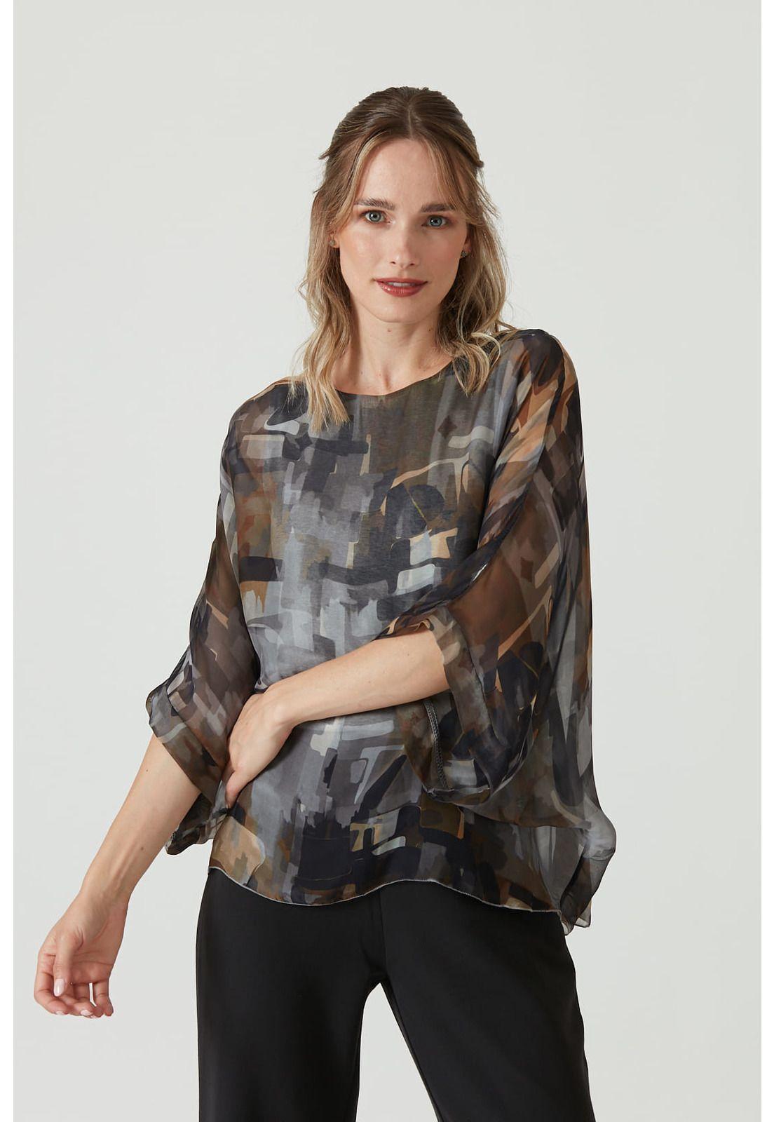 Blusa con seda gris estampada-1