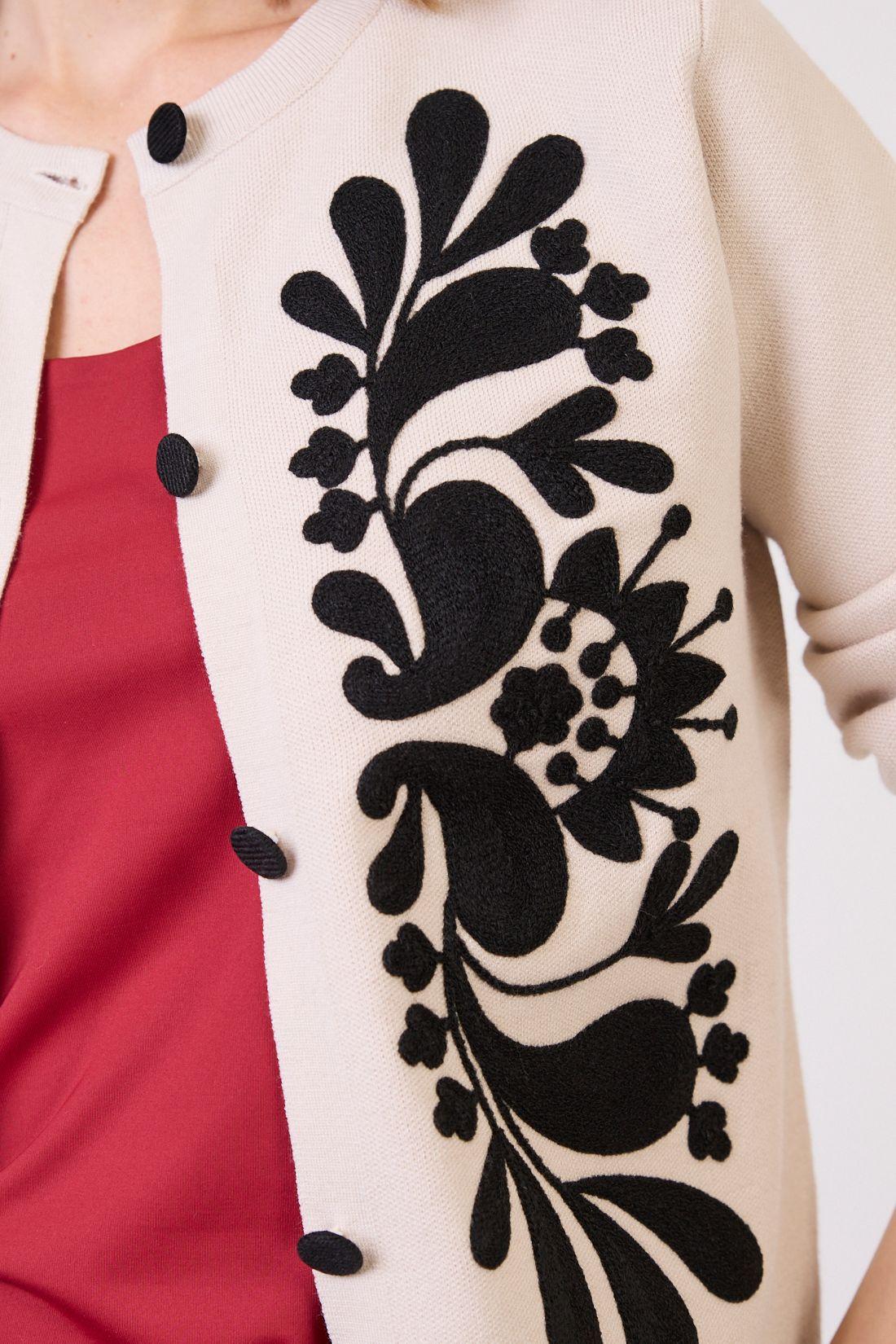 Cardigan Con Bordados Crudo Cod 5414236-4