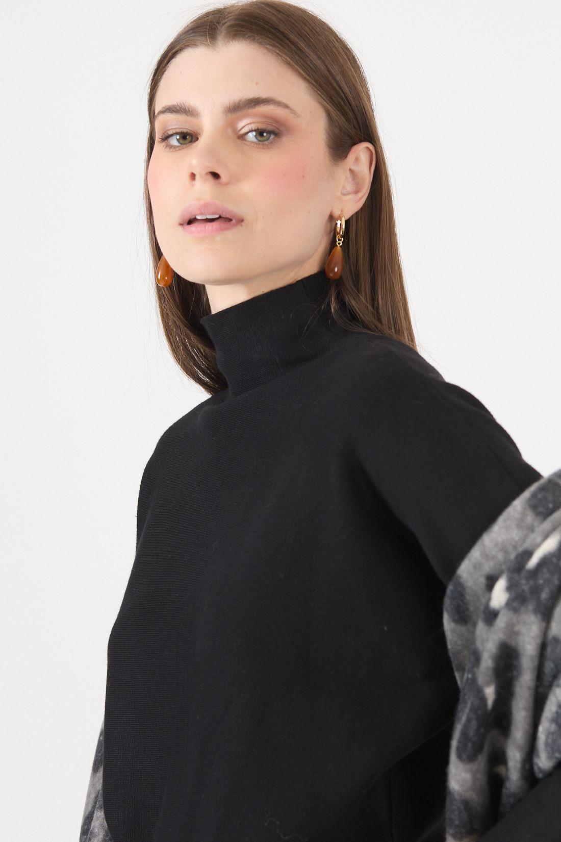 Sweater Negro Cod 5414536-1