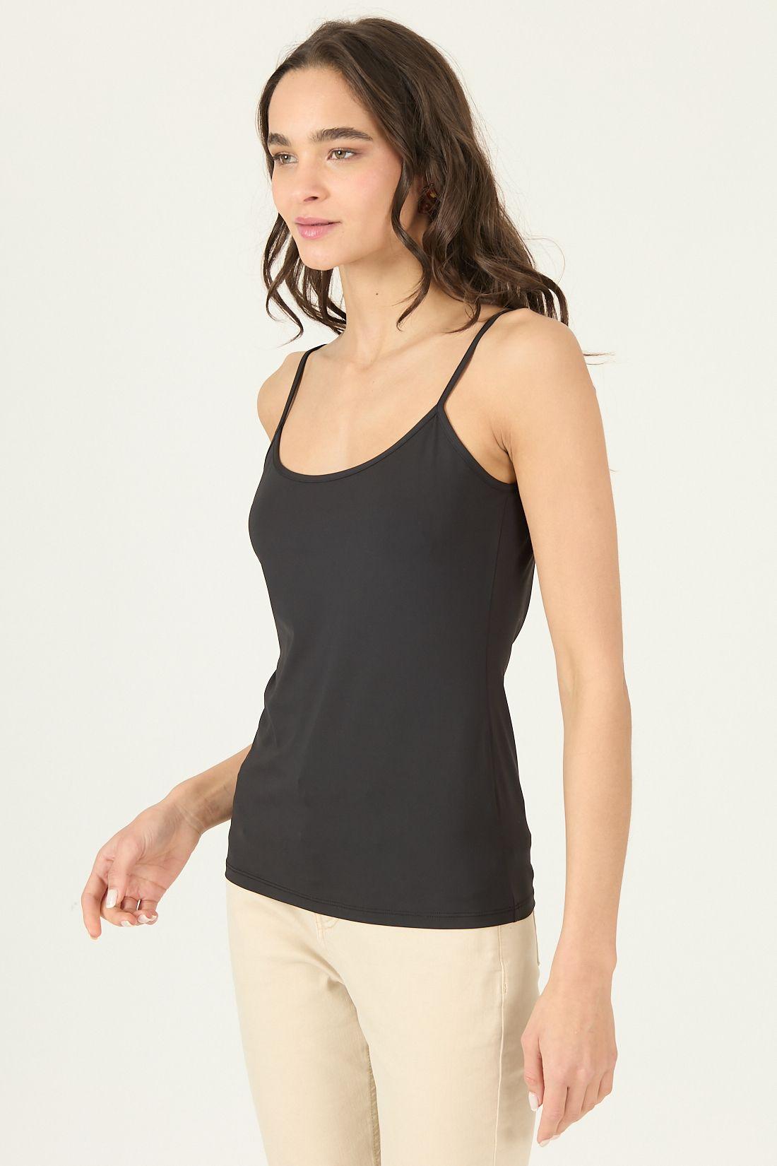 Polera Negra Cod 2800695-3