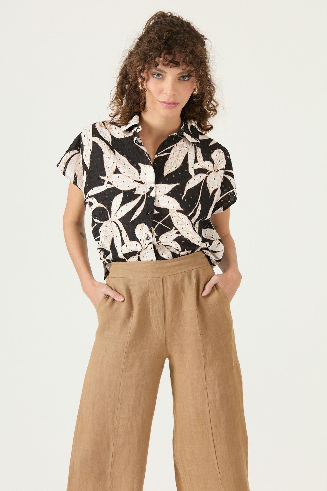 Blusa Estampada Negra Cod 4517535-0