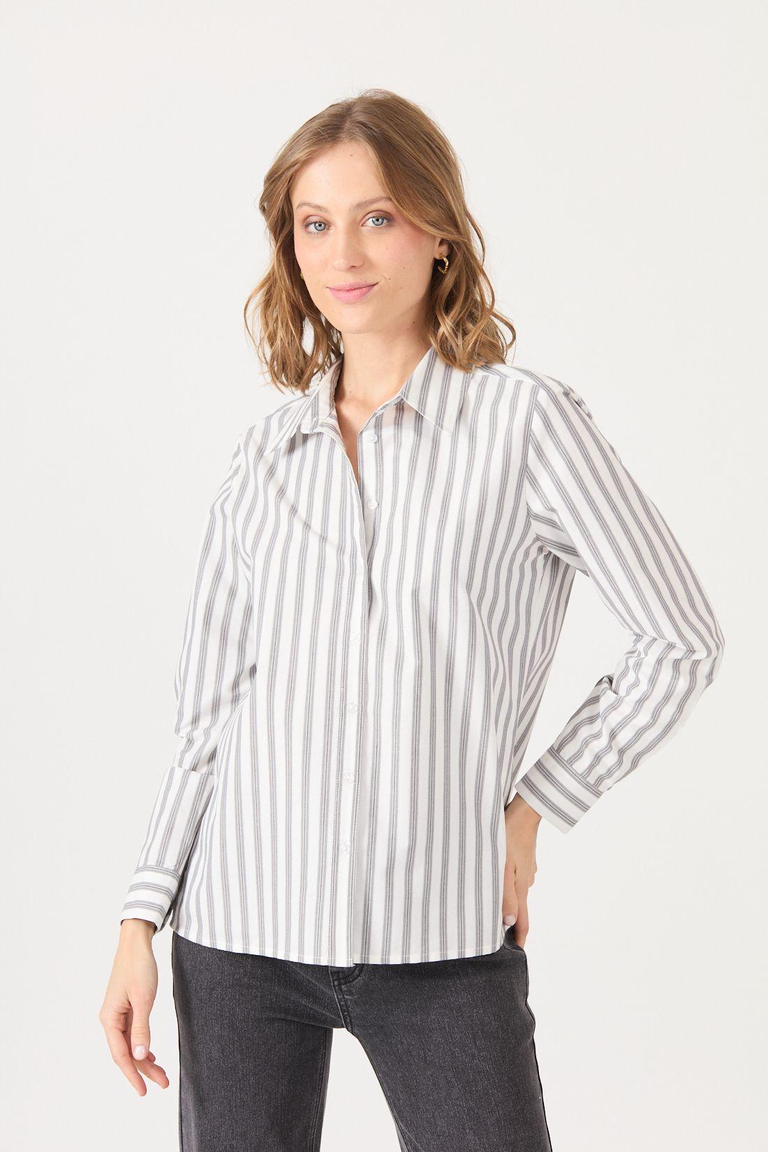 Blusa Con Rayas Gris Cod 4520806-2