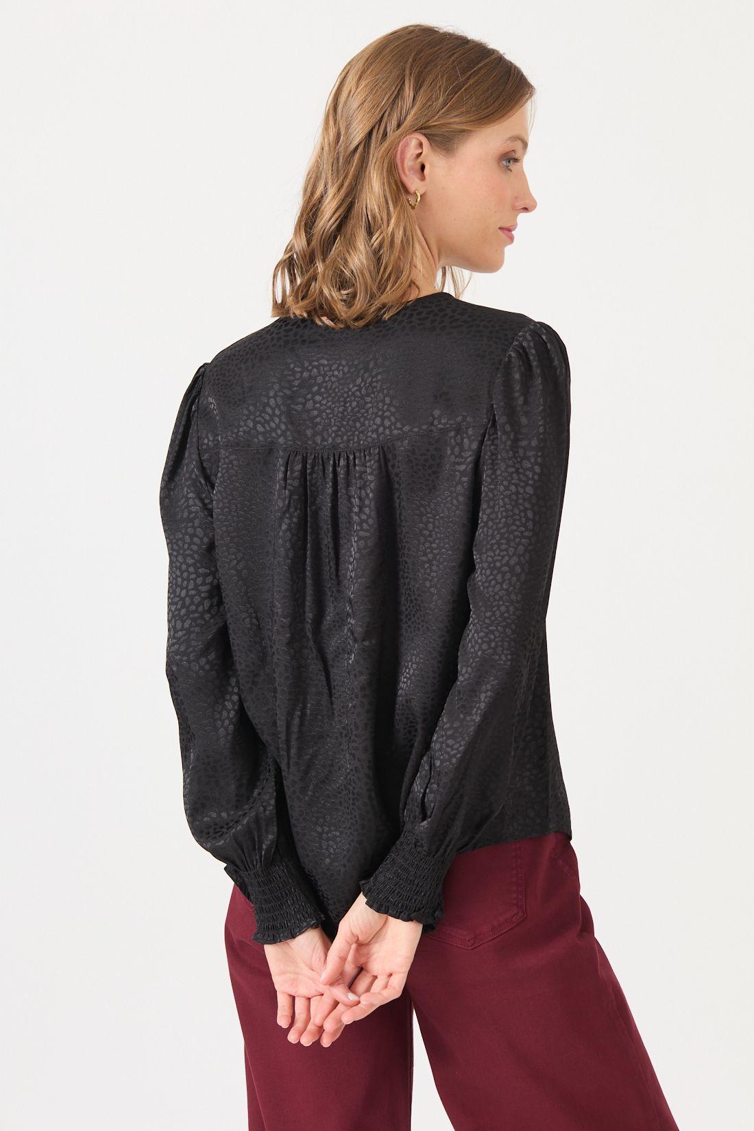 Blusa Negra Cod 4520506-4