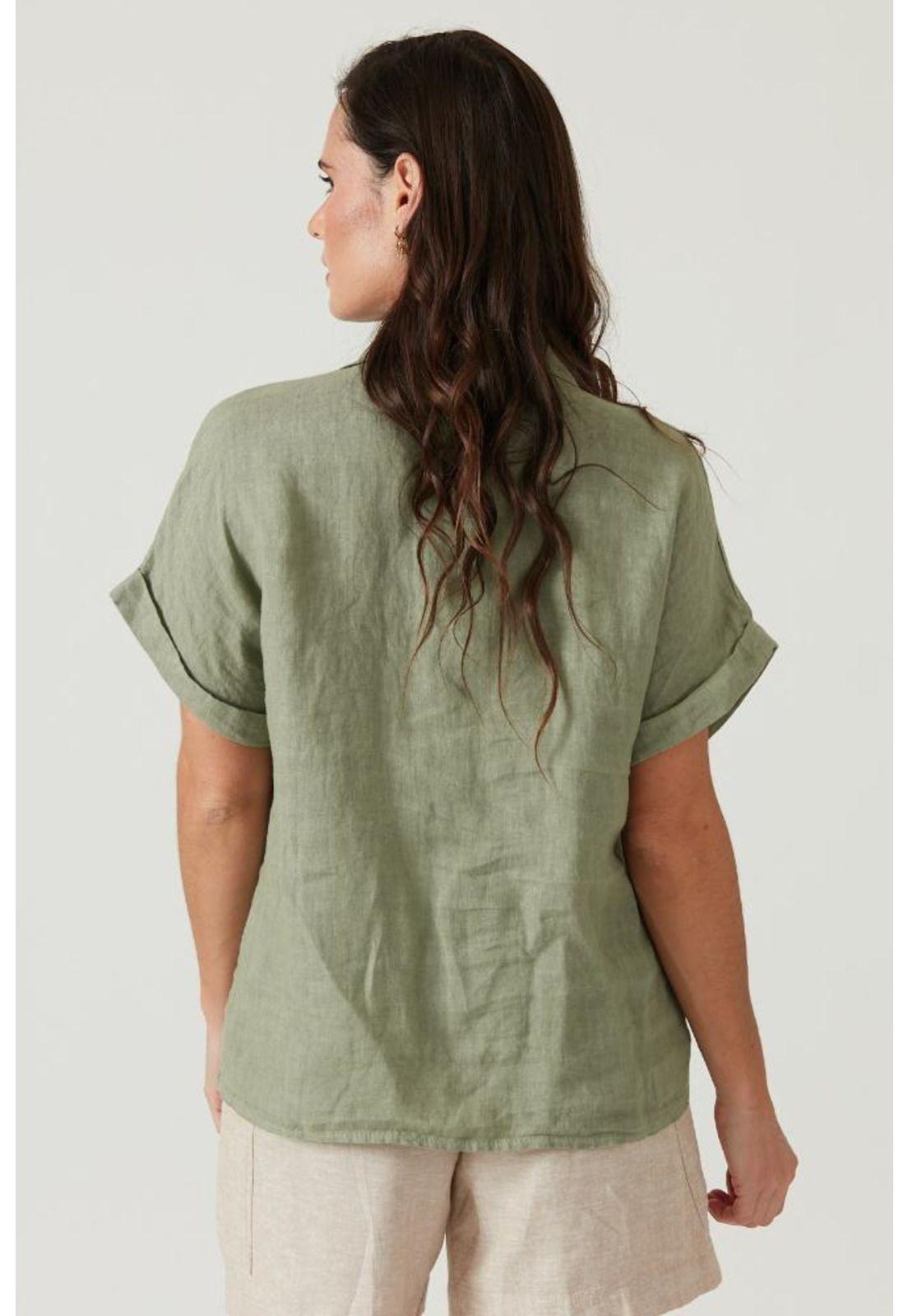 Blusa de lino verde-3