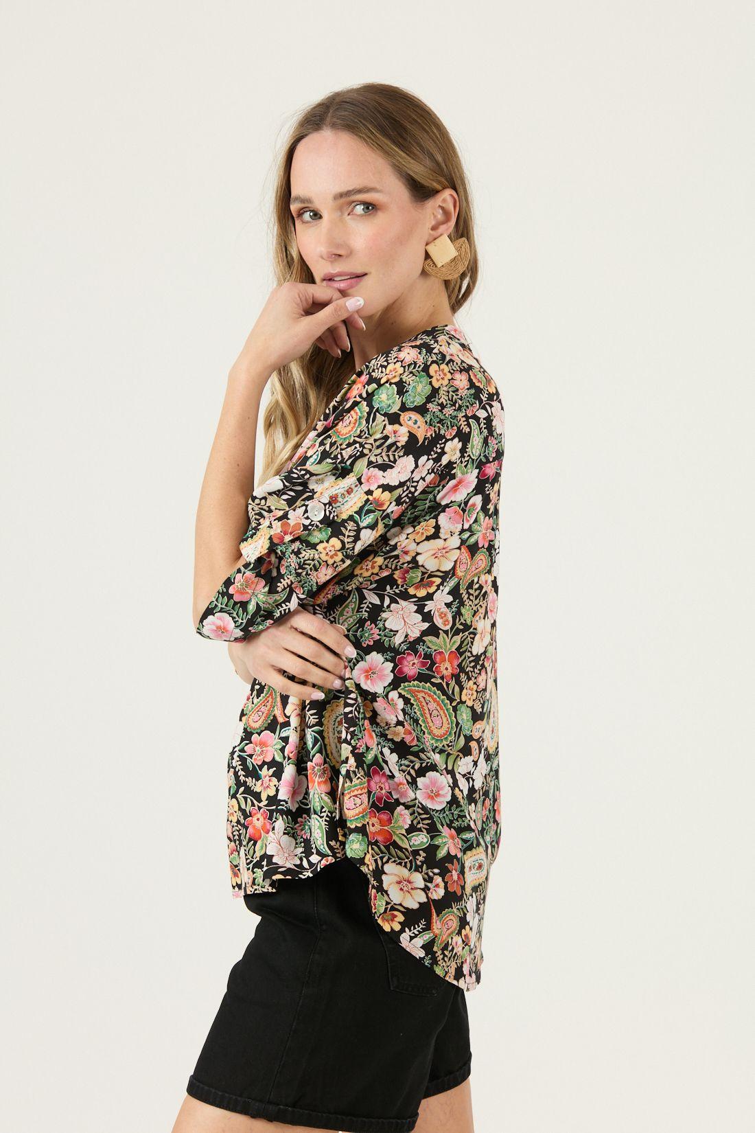 Blusa Estampada Negra Cod 4516655-2