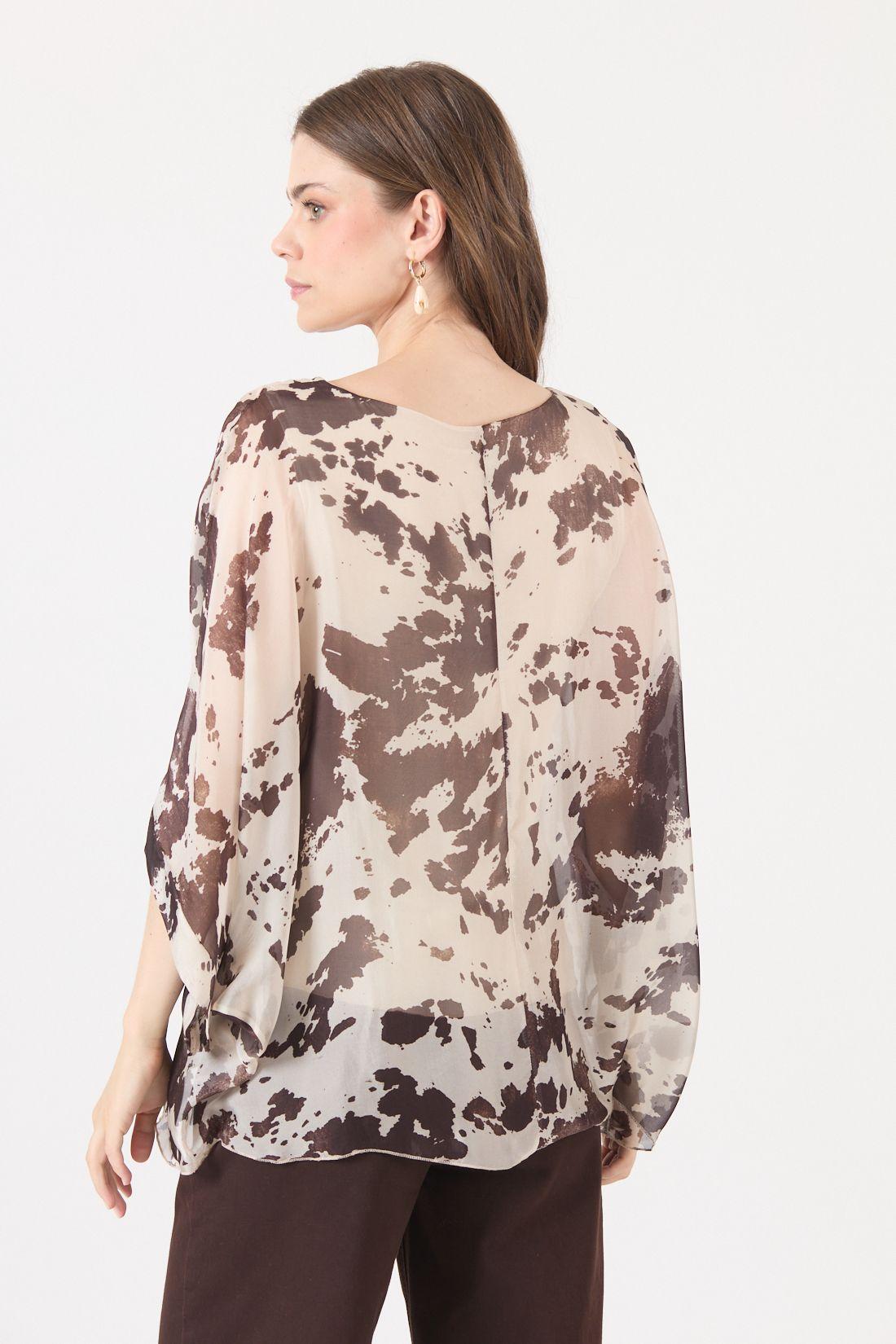 Blusa Con Seda Estamplado Beige Cod 4521476-4