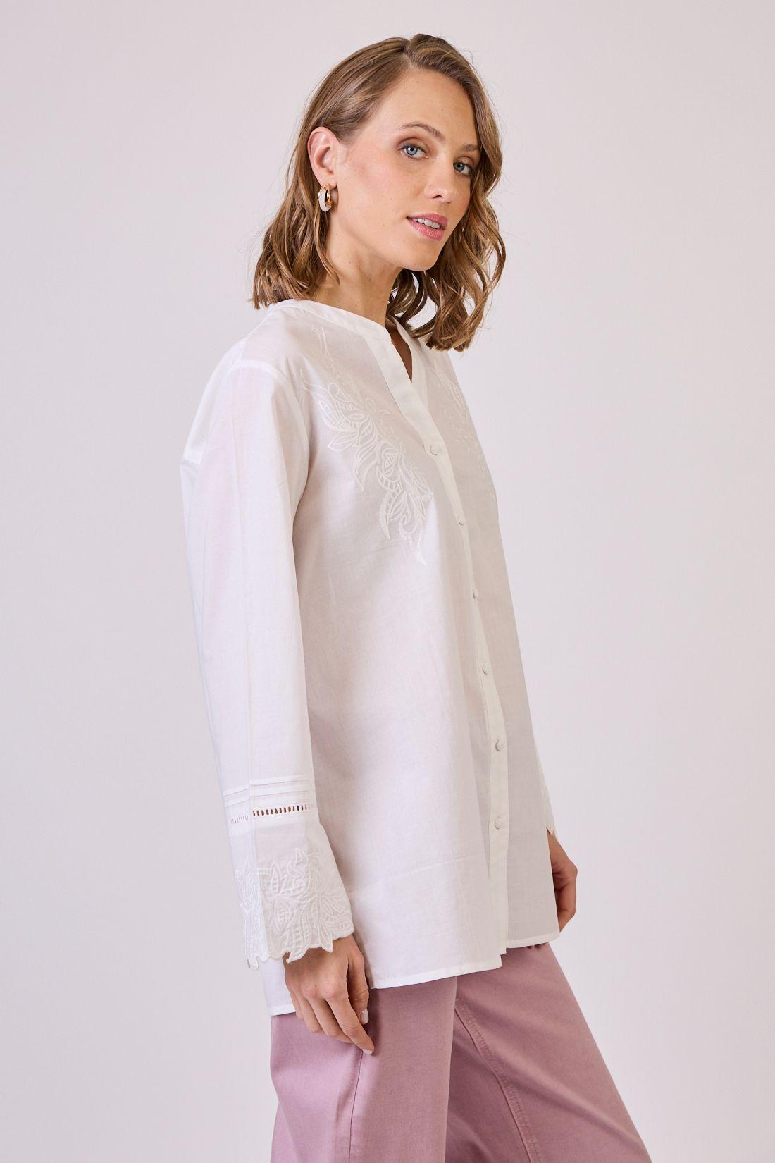 Blusa Con Bordados Blanca Cod 4520776-2