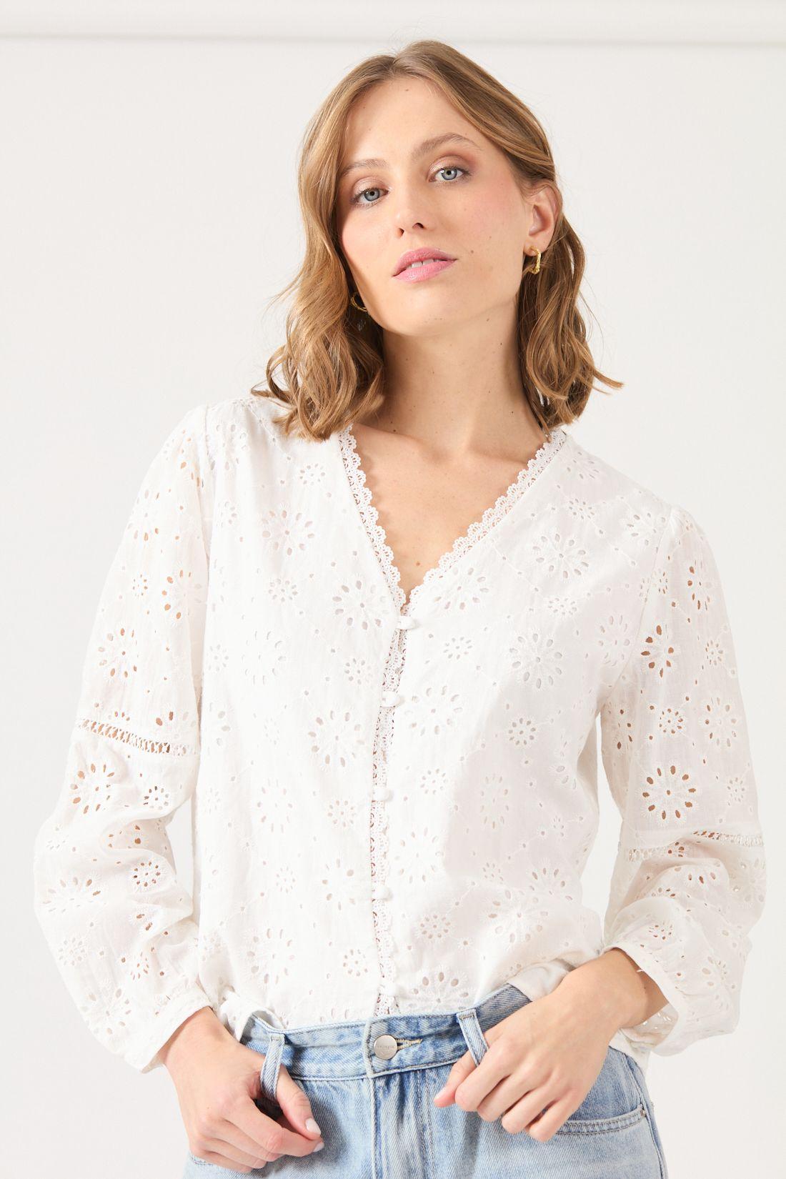 Blusa Con Encaje Blanca Cod 4520706-0