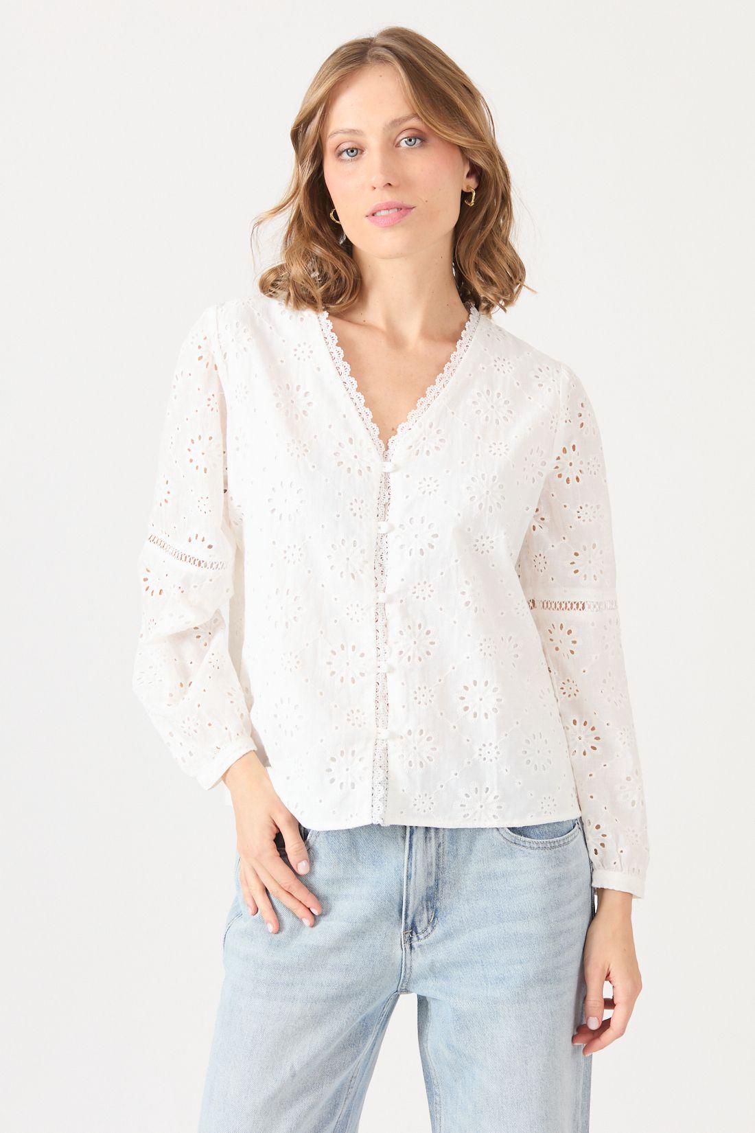Blusa Con Encaje Blanca Cod 4520706-1