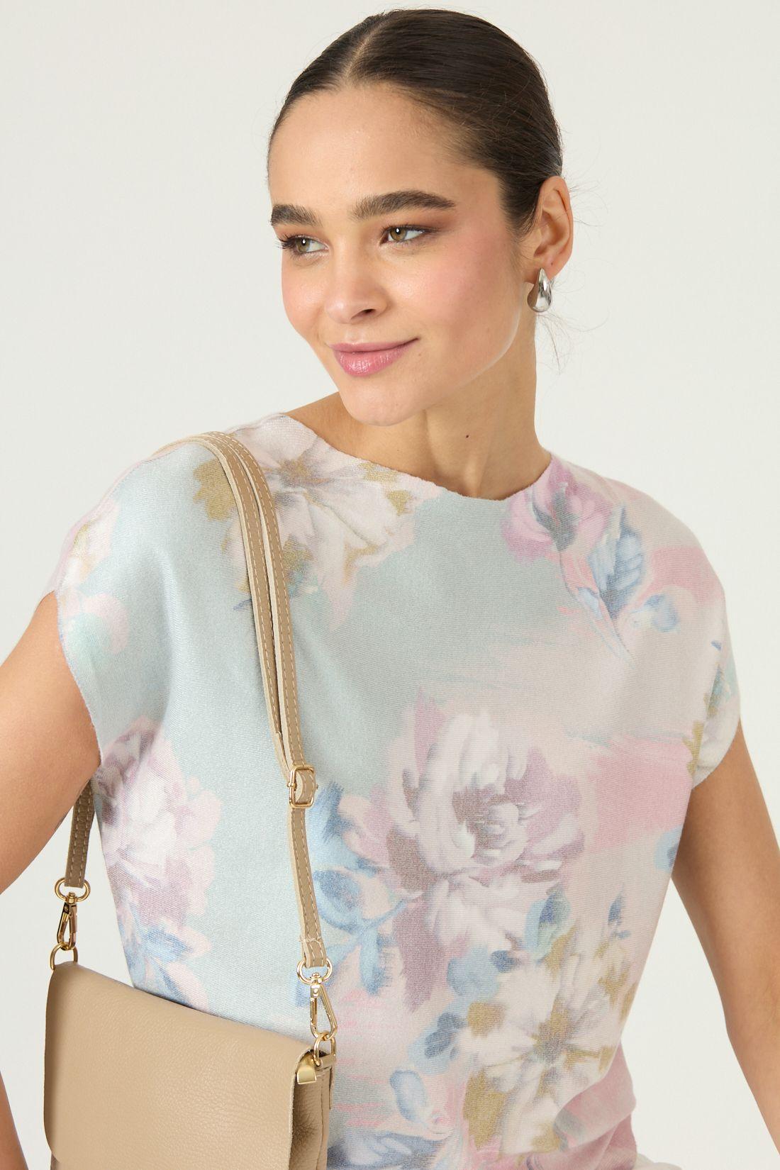 Polera Multicolor Flores Cod 2756425-1
