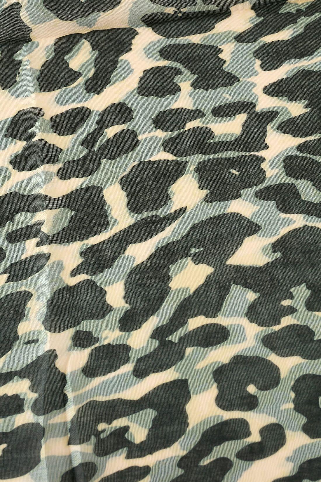 Panuelo Animal Print Beige Cod 7704135-1