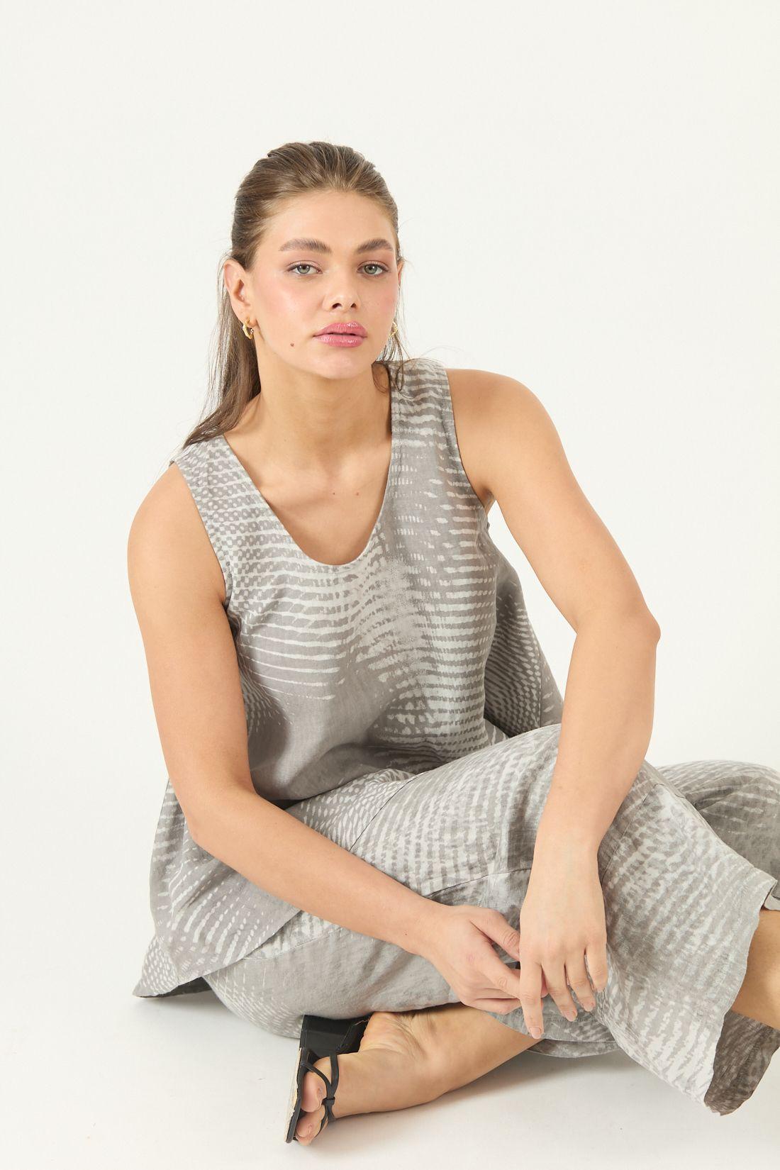 Blusa De Lino Estampada Gris Cod 4518075-0