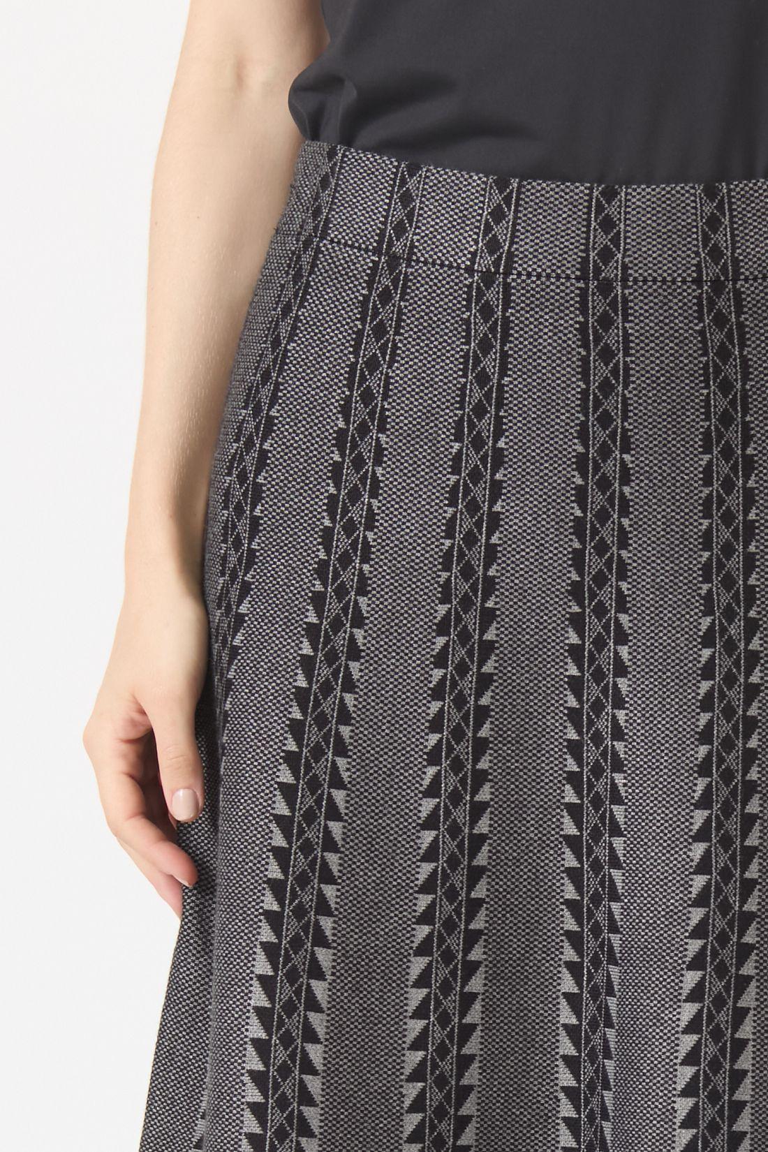 Falda Jacquard Gris Cod 5048886-1