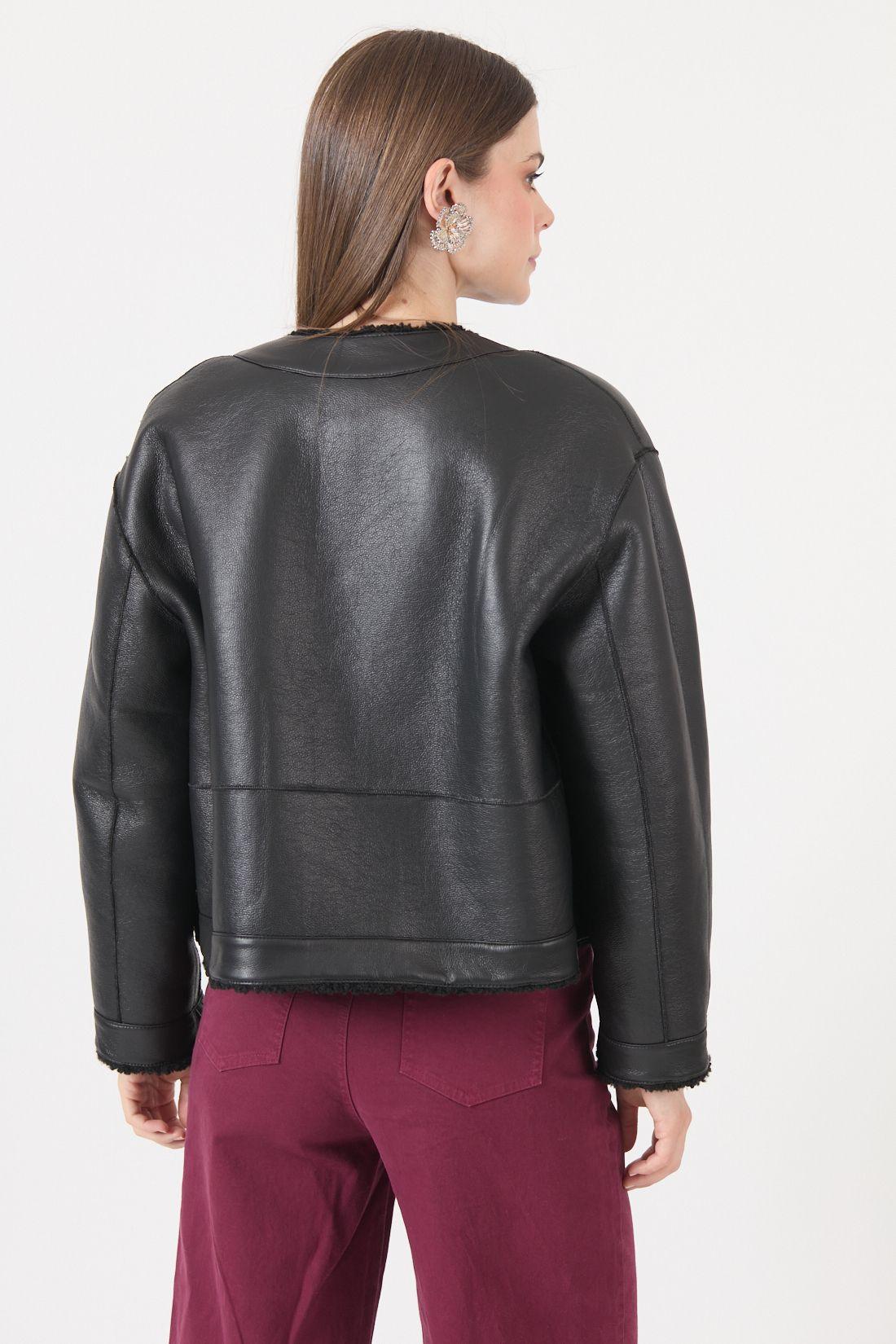 Chaqueta Negra Cod 1535946-4