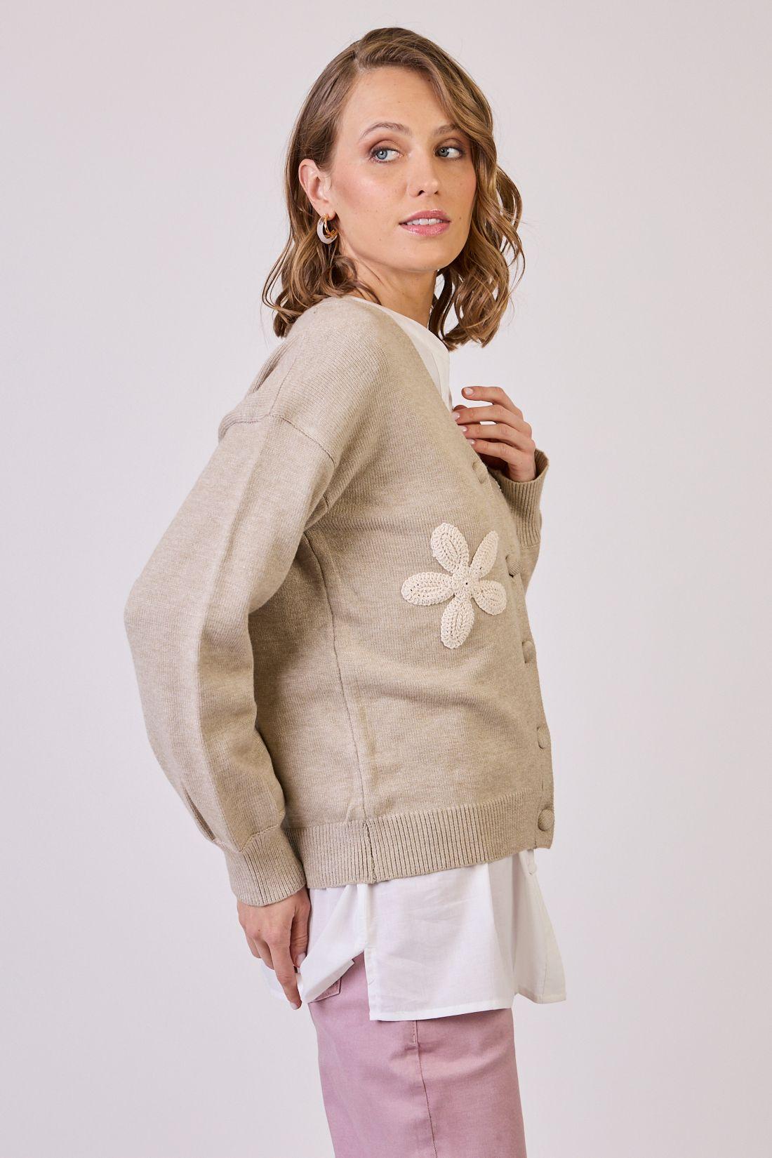 Cardigan Con Flores Beige Cod 5414136-2