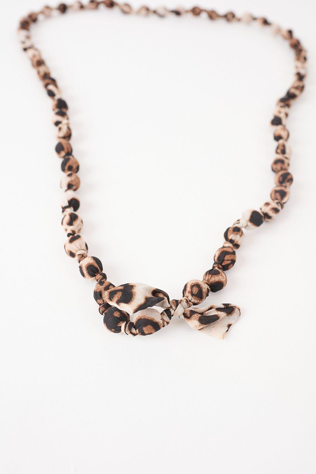 Collar Beige Cod 8412846-1