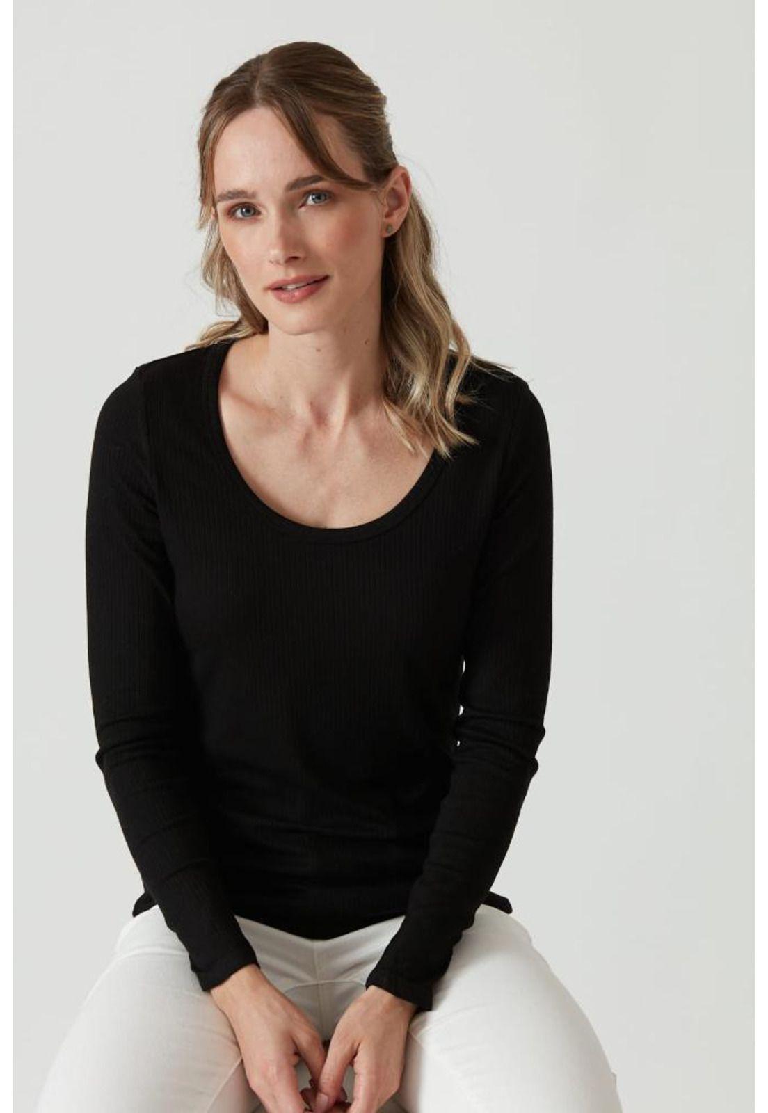 Polera negra PRIVILEGE 792-1