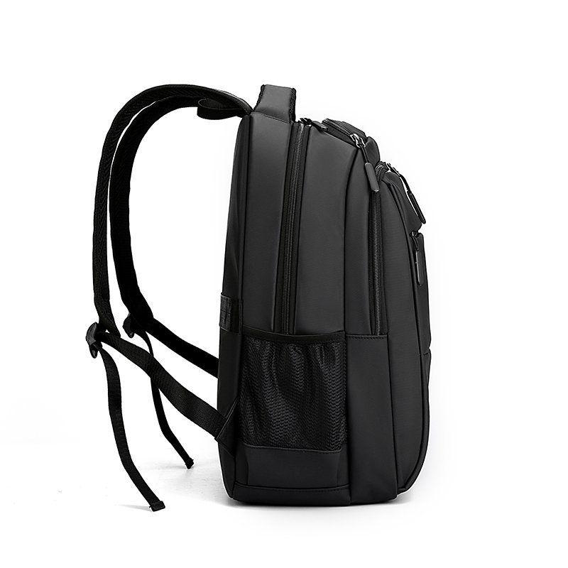 Mochila 36L, Waterproof, Compt. Laptop, USB-2