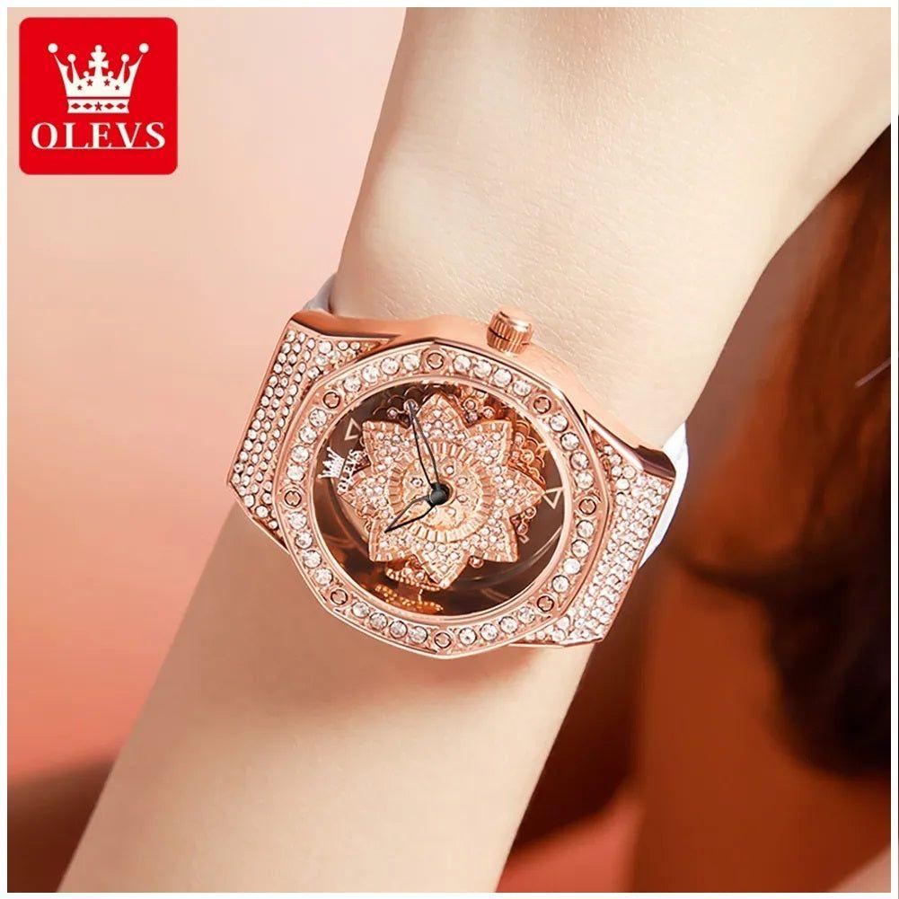 Reloj de Mujer de Lujo con Diseño Floral Rotativo y Correa de Cuero-4
