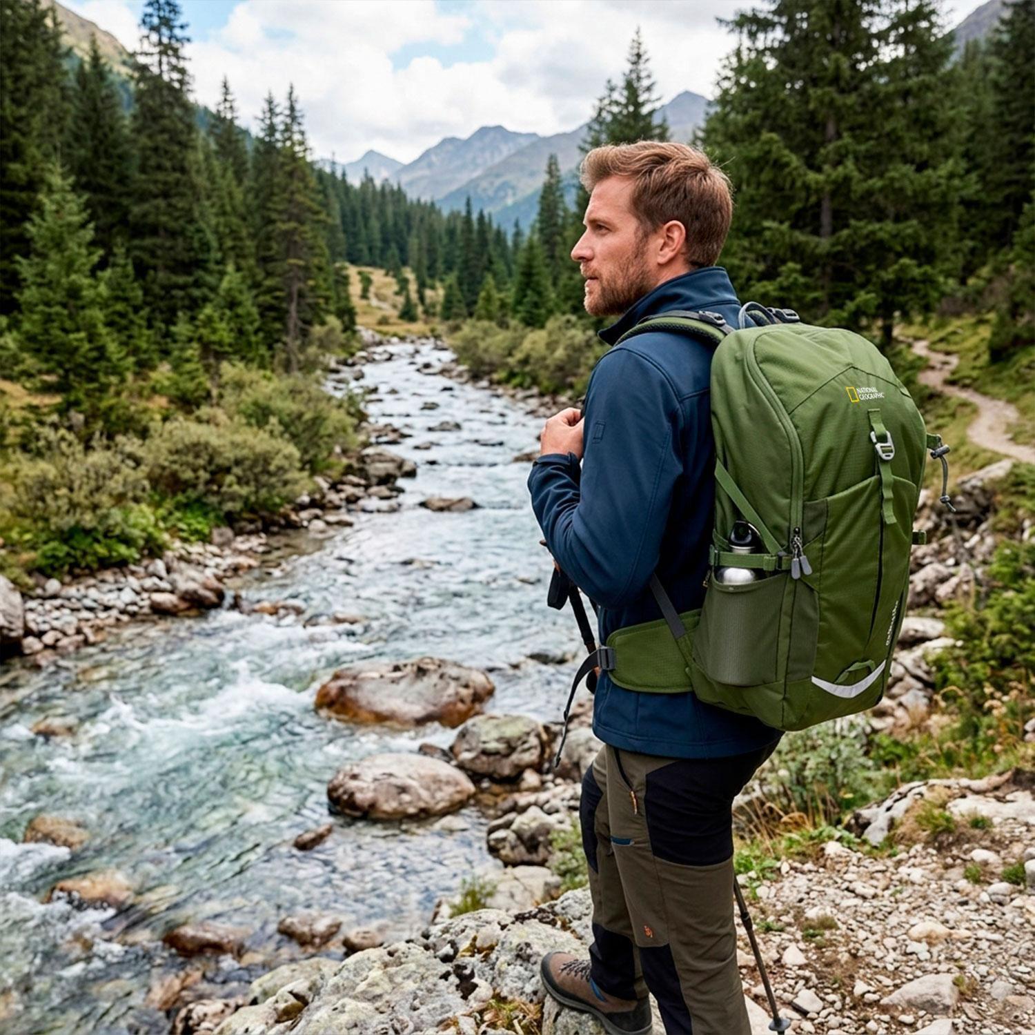Mochila Overland Verde 26 Litros National Geographic-8
