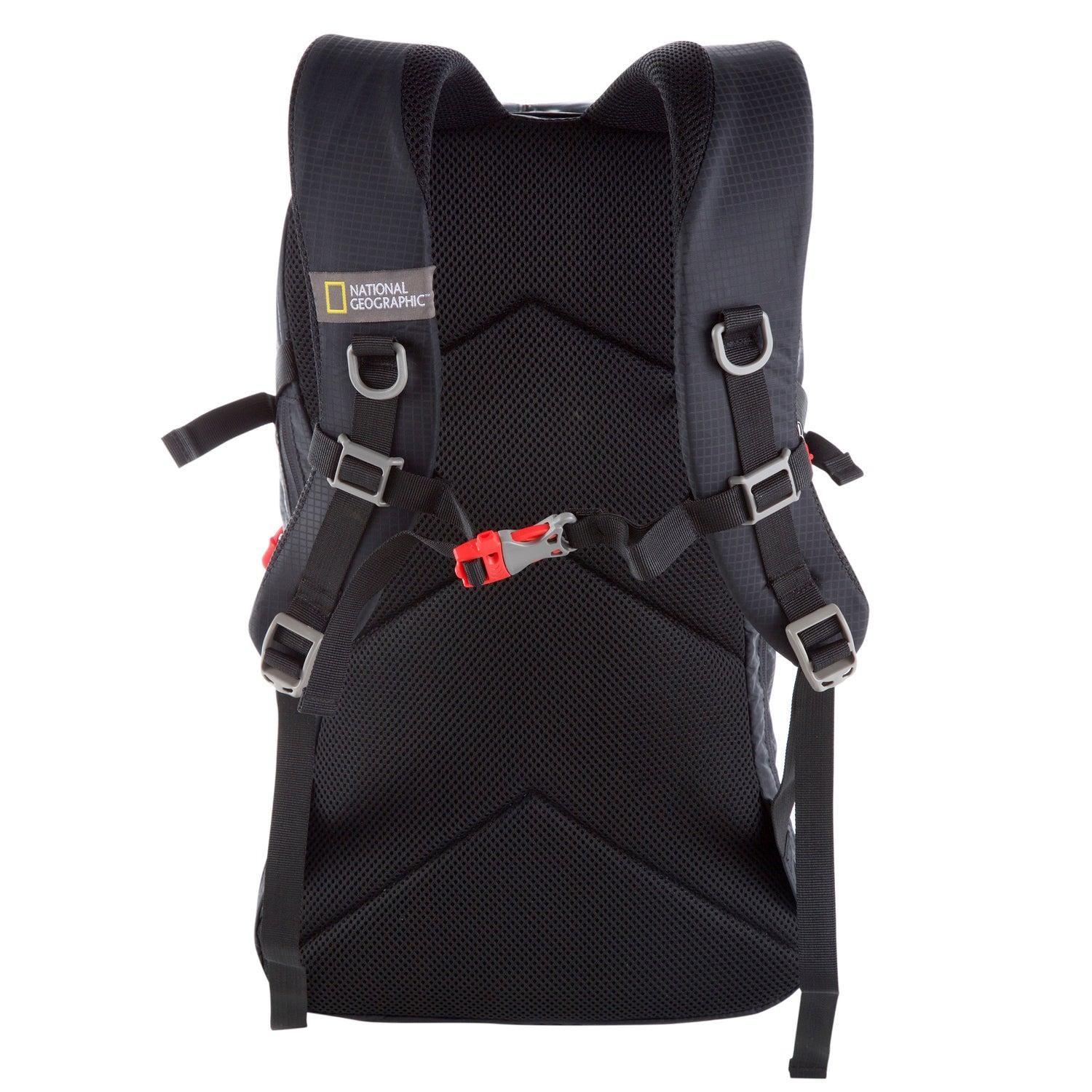 Mochila Outdoor Toscana 32 Litros Negra National Geographic-1