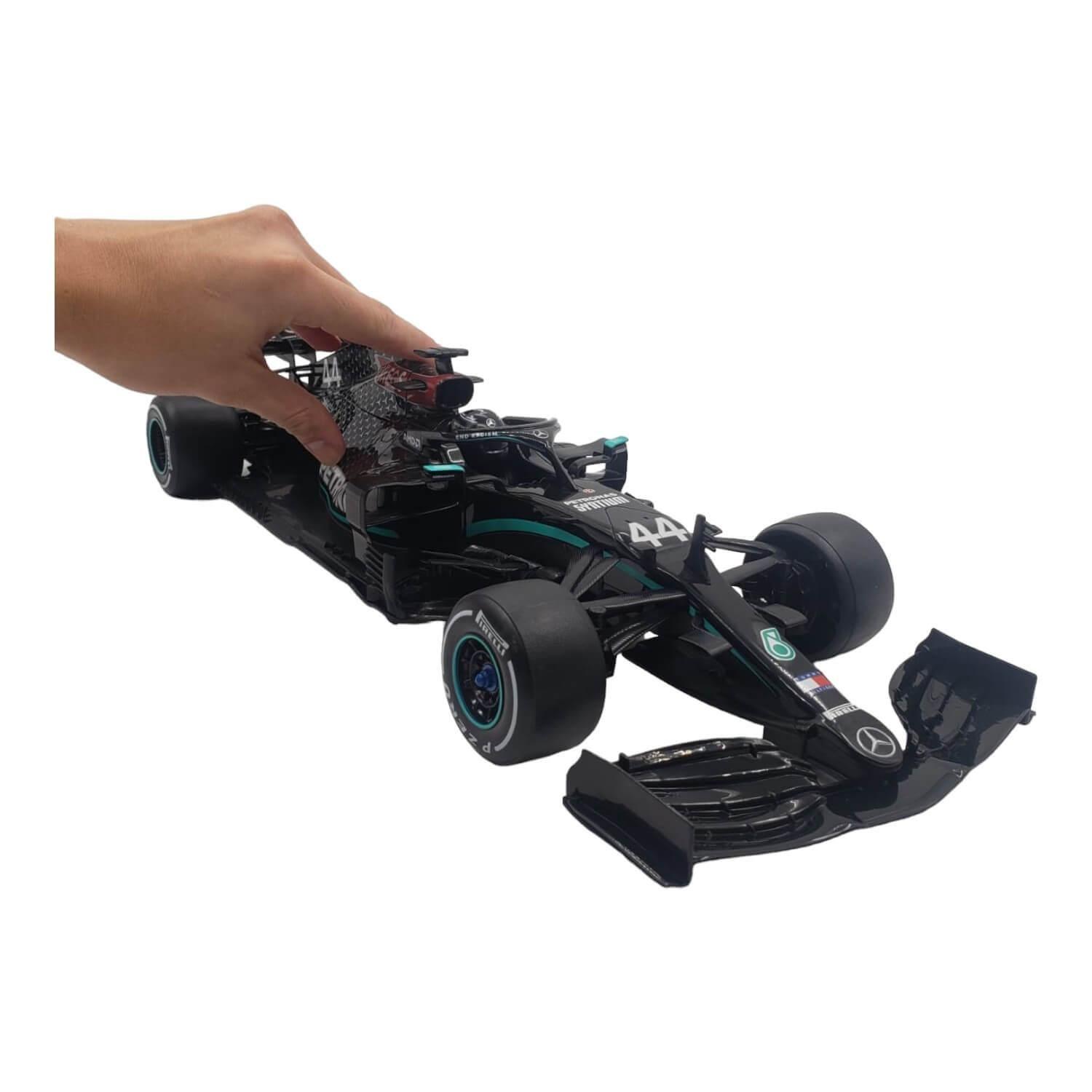 Auto a control remoto Mercedes-AMG Formula 1 Escala-5