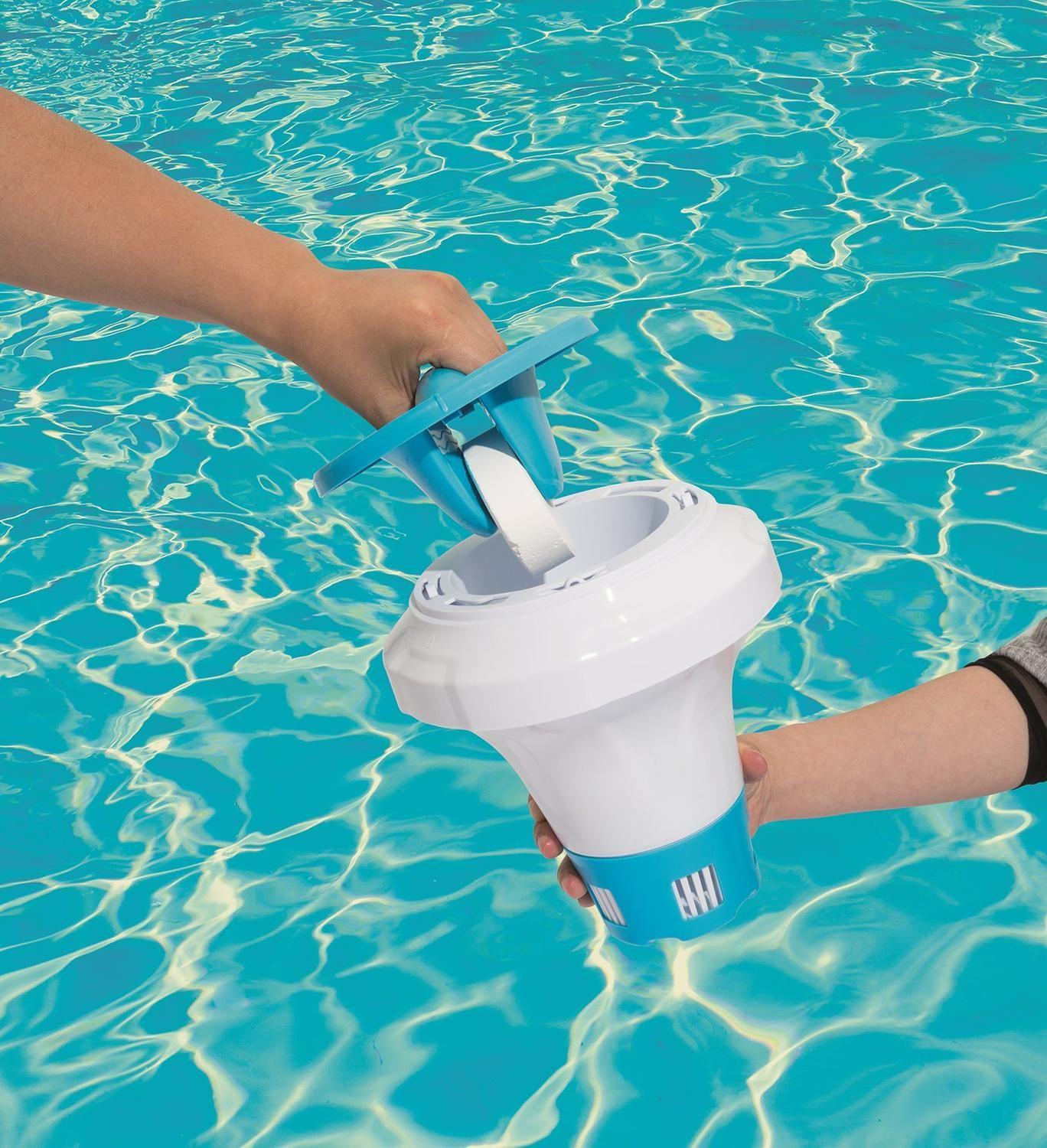 Porta Cloro Flotante Flowclear™ 21.0Cm Con Guante Chemguard ™ Bestway-3